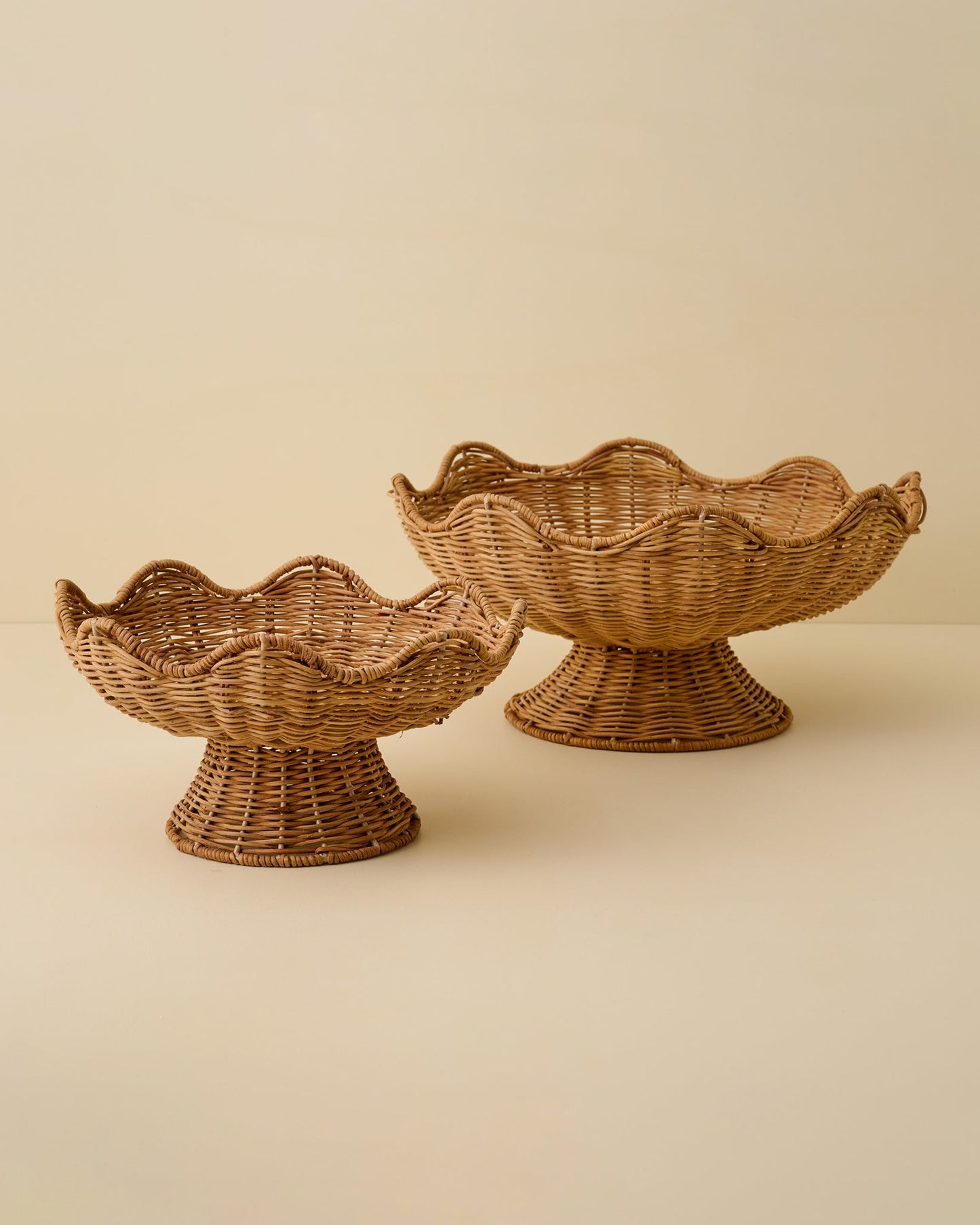 Rattan Scallop Bowls