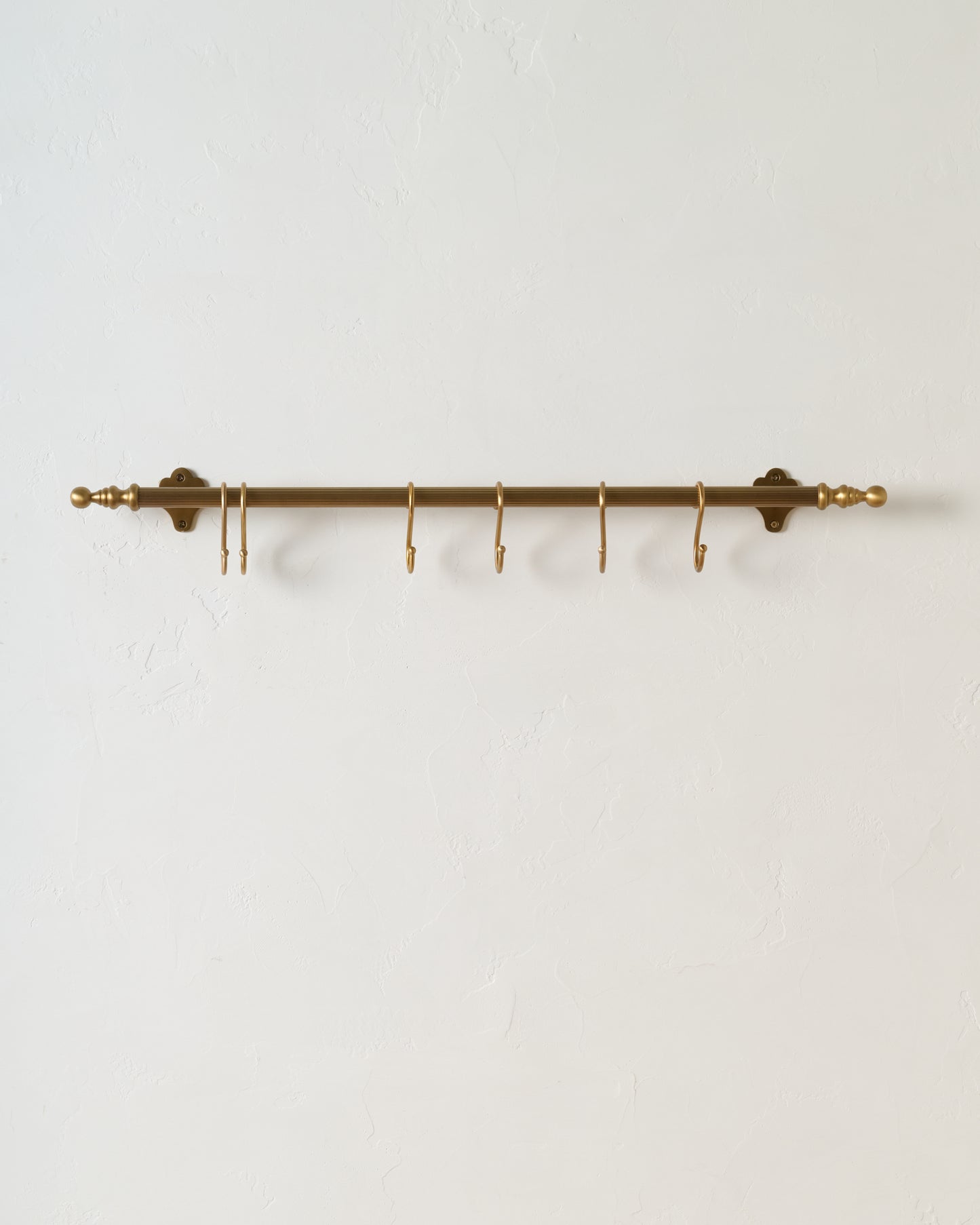 Solid Brass Fluted Rail with Hooks
