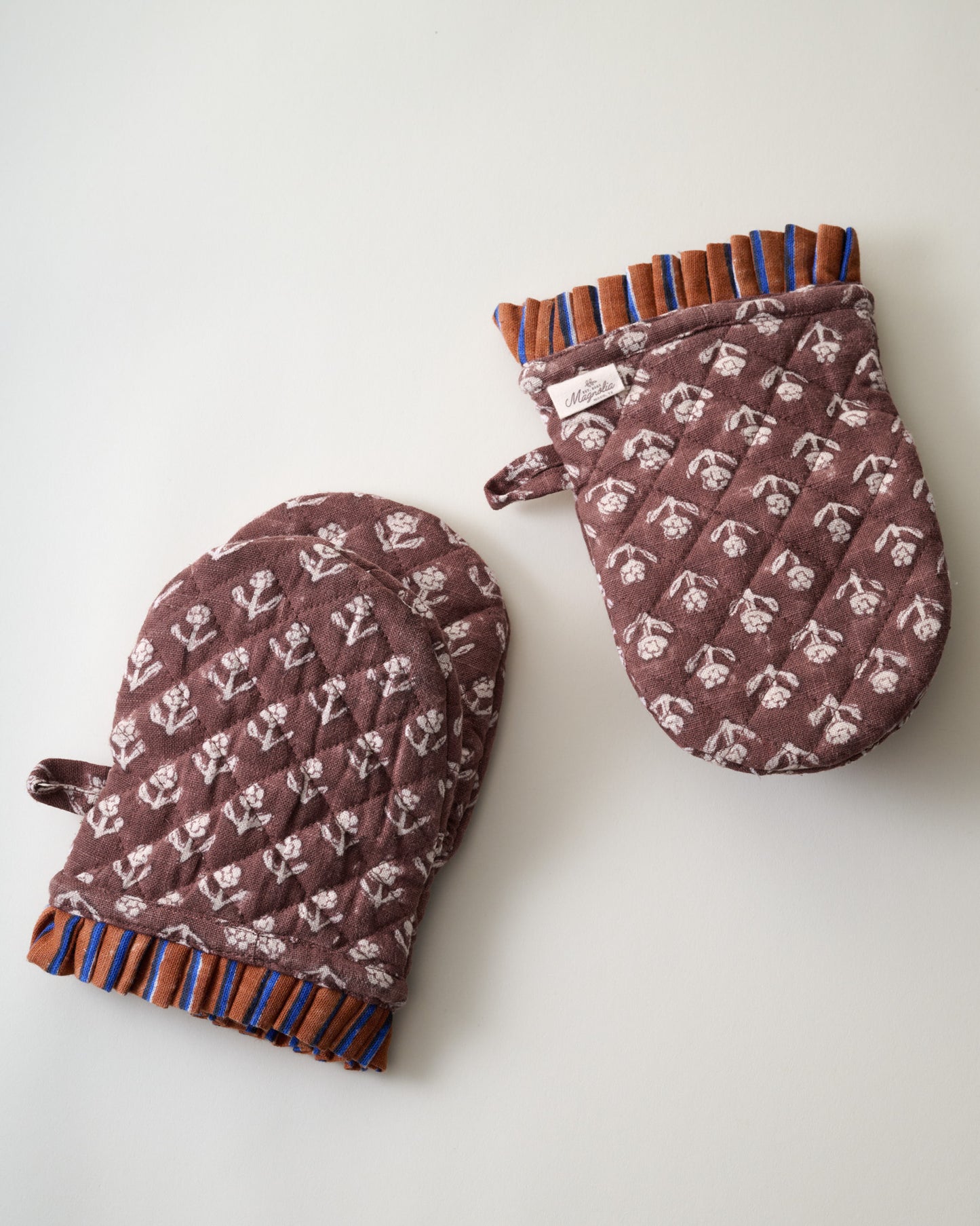 Chocolate Cosmos Block Printed Oven Mitt Set of 2