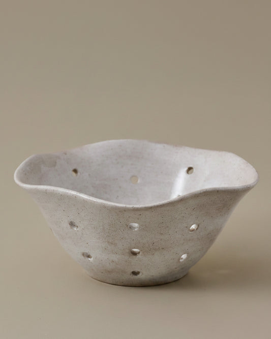 Ceramic Berry Bowl in White
