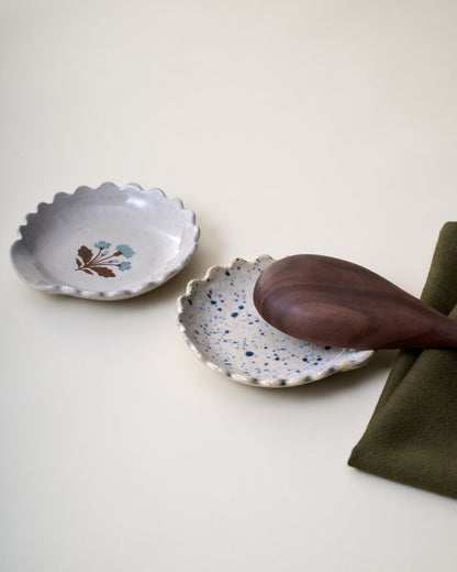 Elaine Floral Spoon Rest Blue Speckled Spoon and Wood Spoon