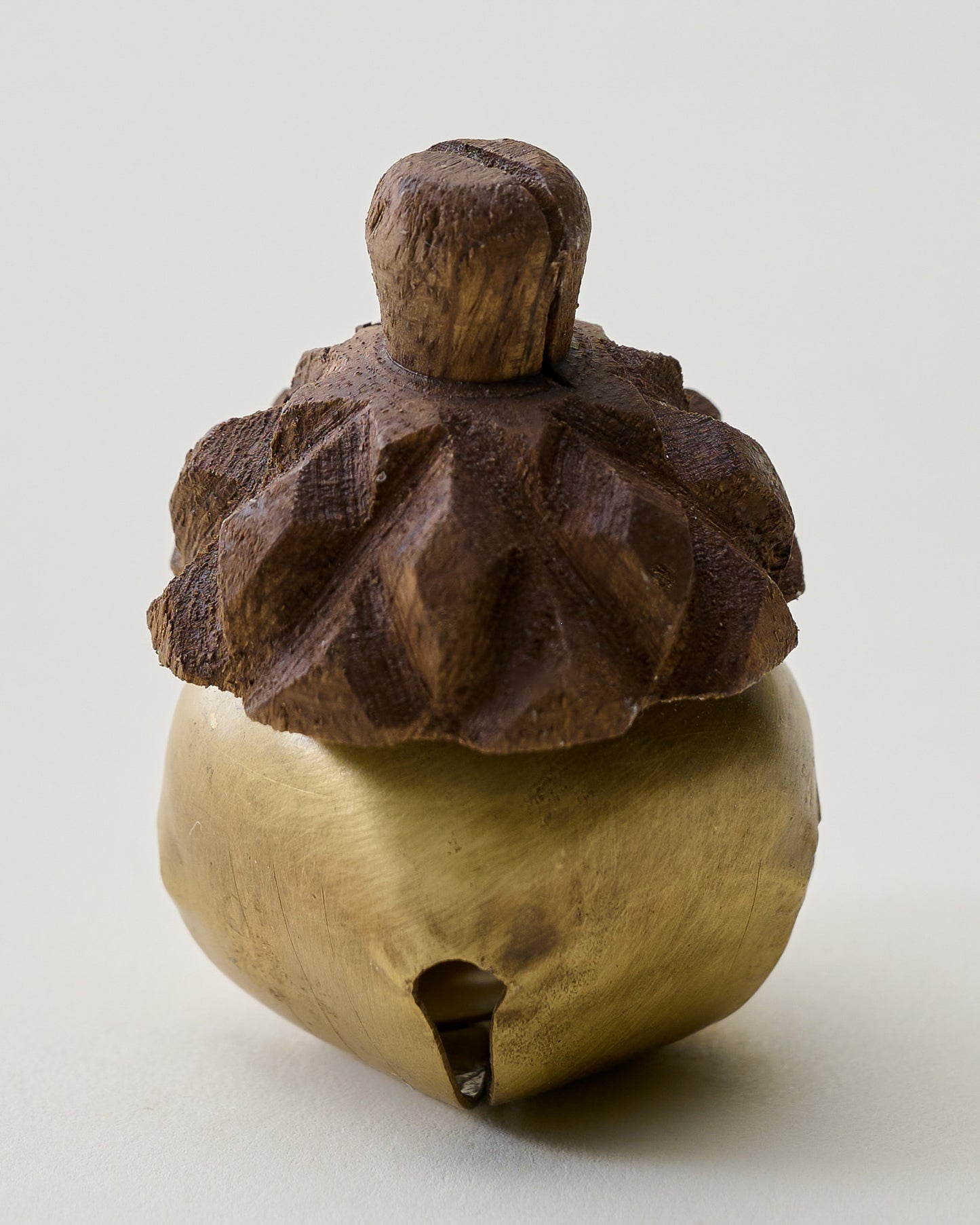 Acorn Jingle Bell Place Card Holder