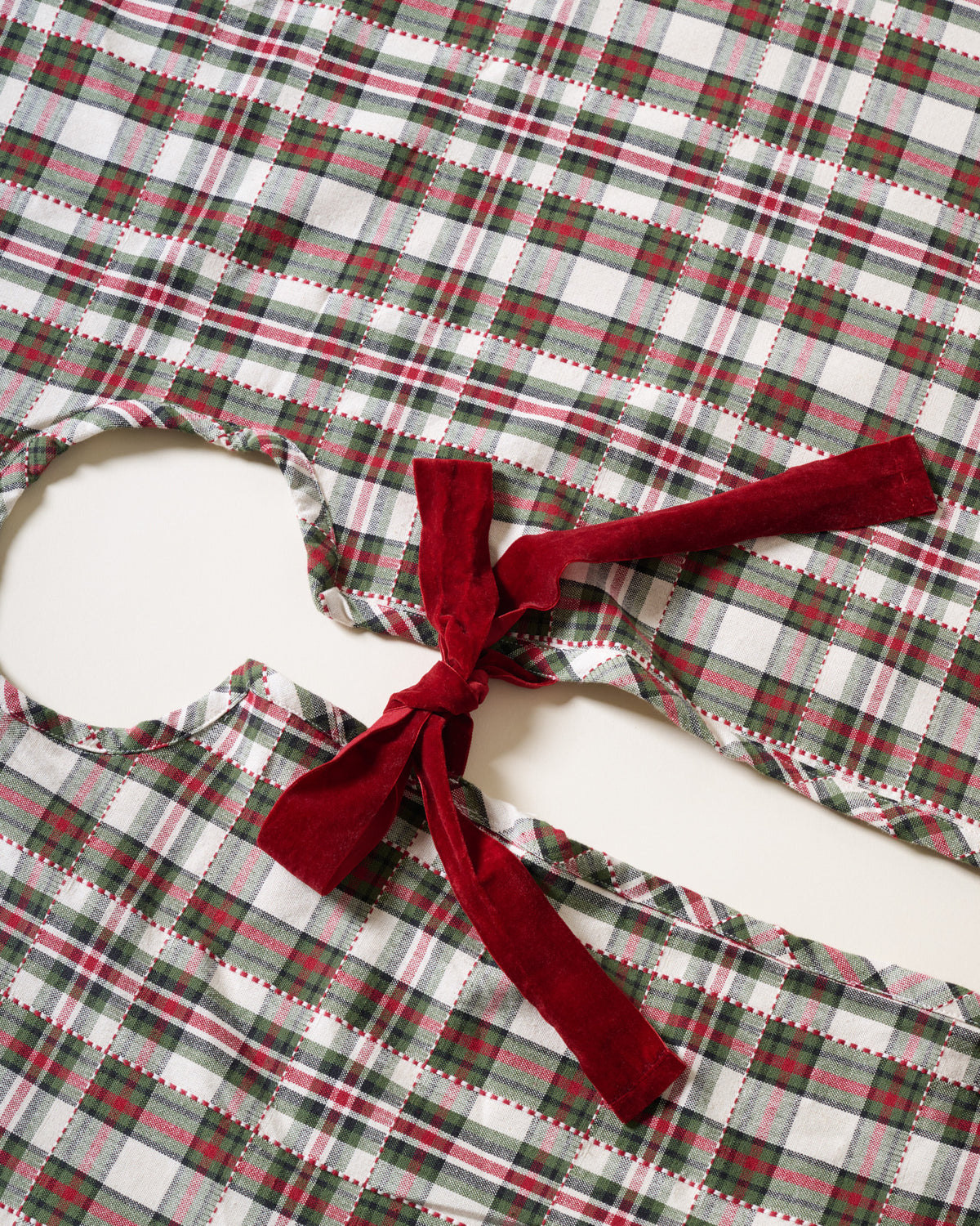 Classic Christmas Reversible Ruffle Tree Skirt