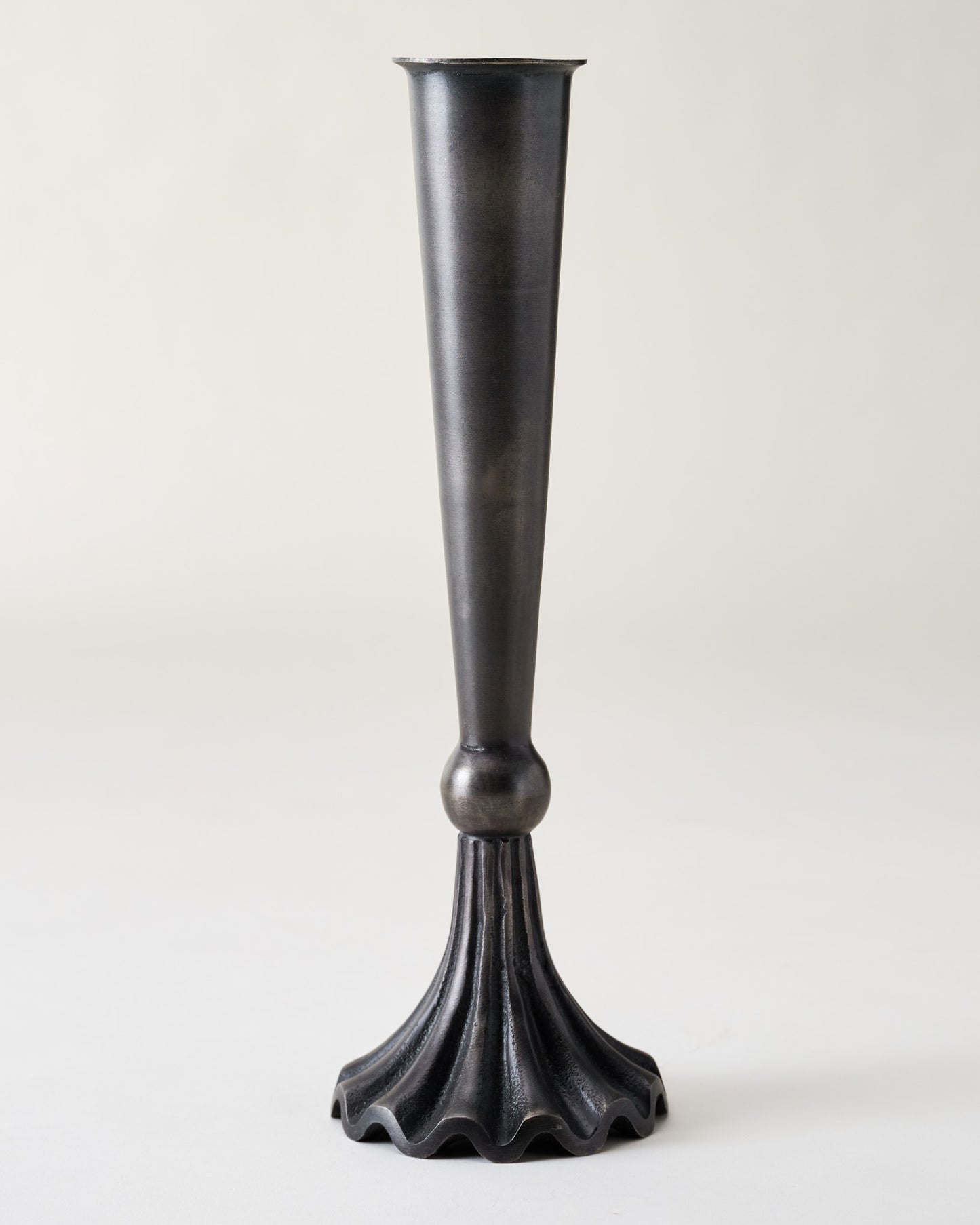 Hayes Scalloped Base Vase