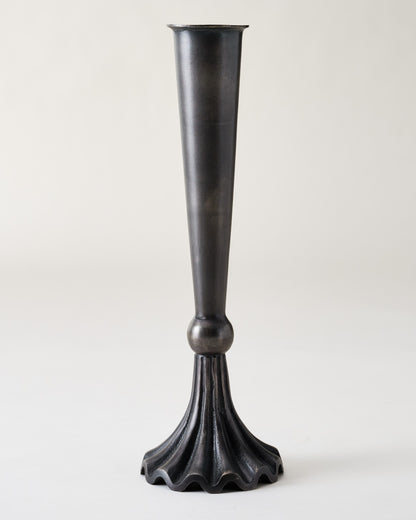 Hayes Scalloped Base Vase