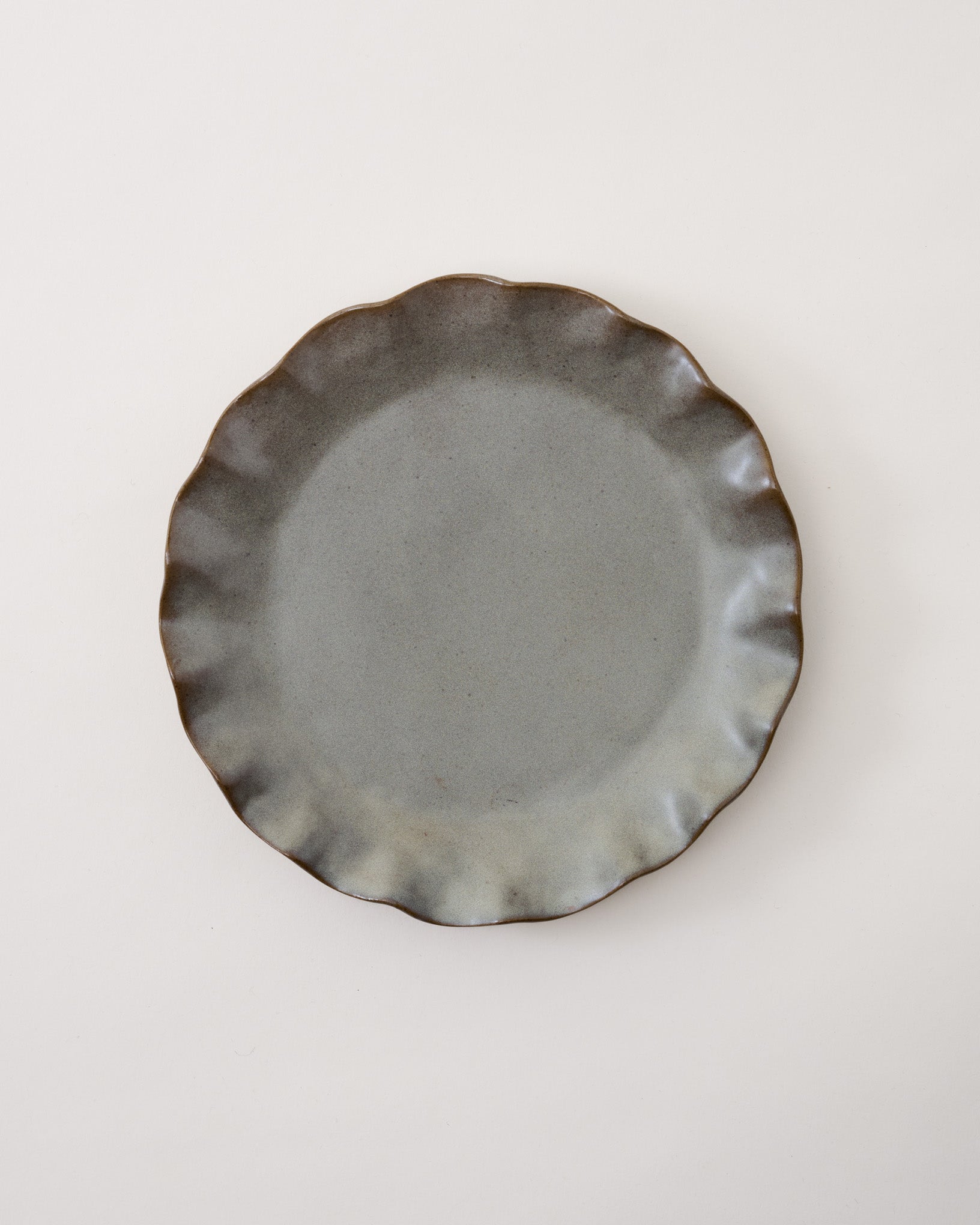 Green Organic Ruffle Edge Plate (Salad)