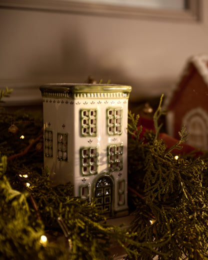 Heirloom Noel Ceramic Cottage