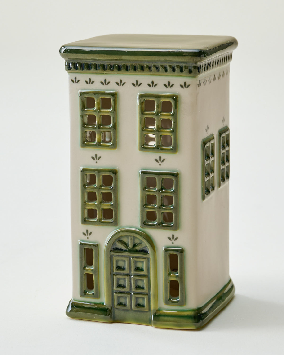 Heirloom Noel Ceramic Cottage