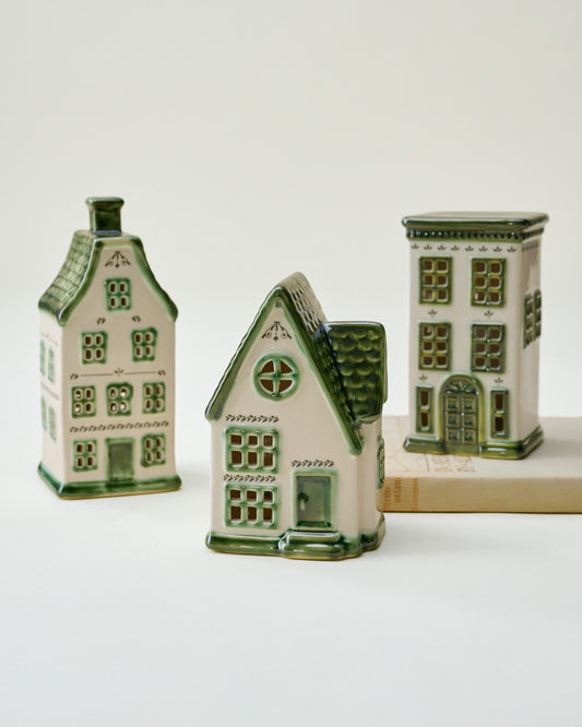 Heirloom Noel Ceramic Cottage