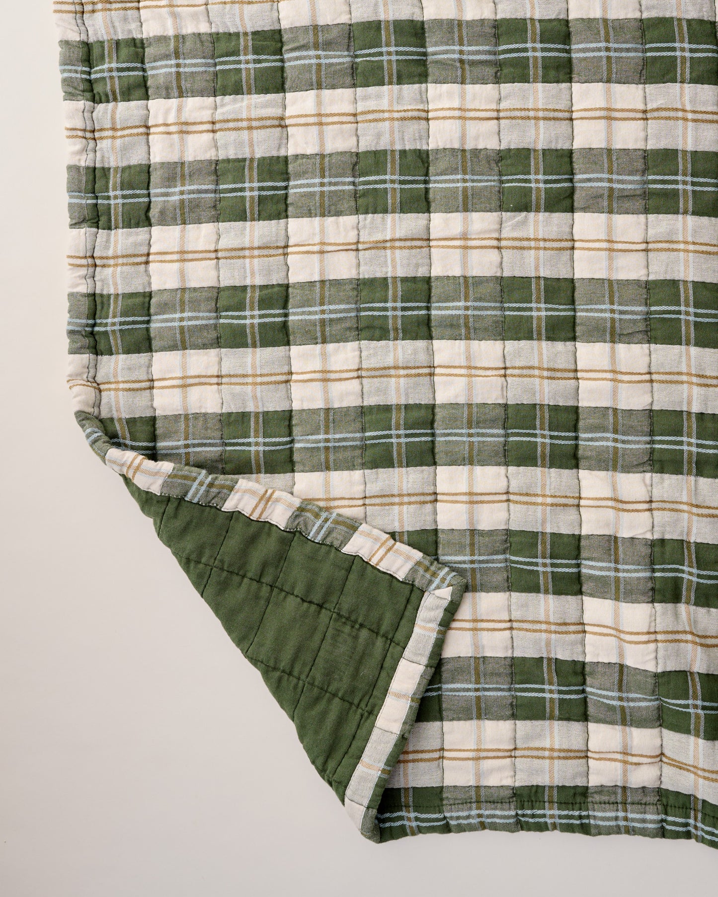 Everett Plaid Quilt