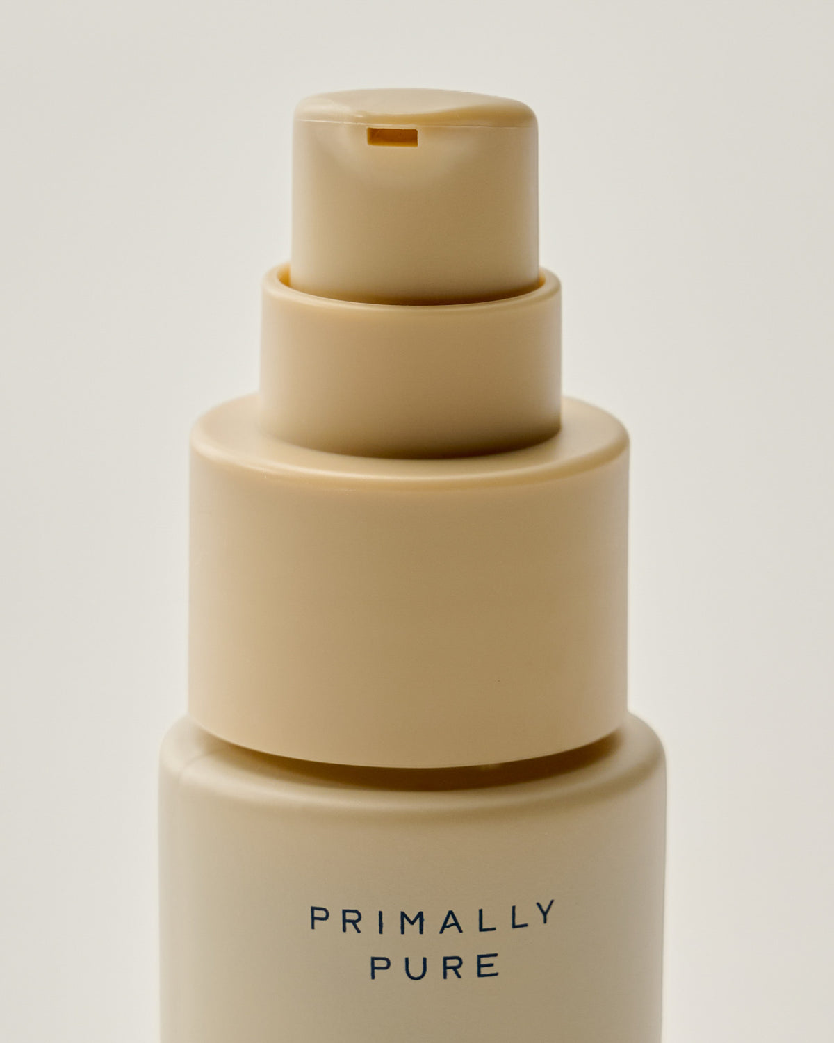 Primally Pure Plumping Serum close up