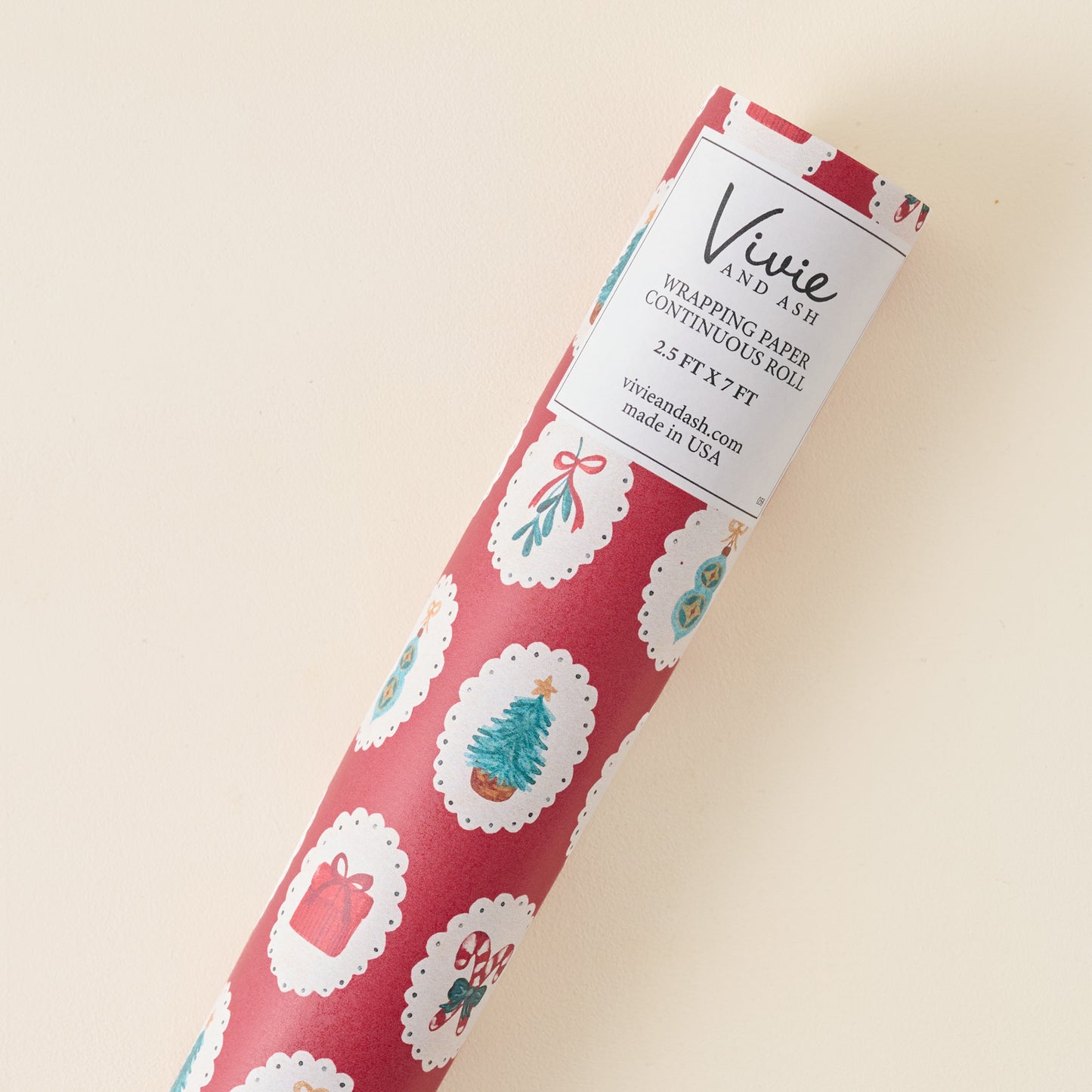 Red Cameo Christmas Wrapping Paper Roll