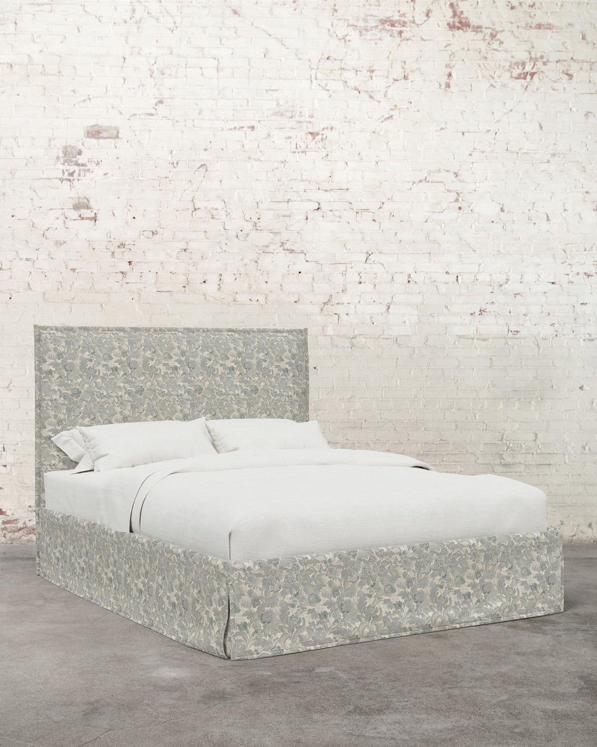 Simone Specialty Slipcover Bed