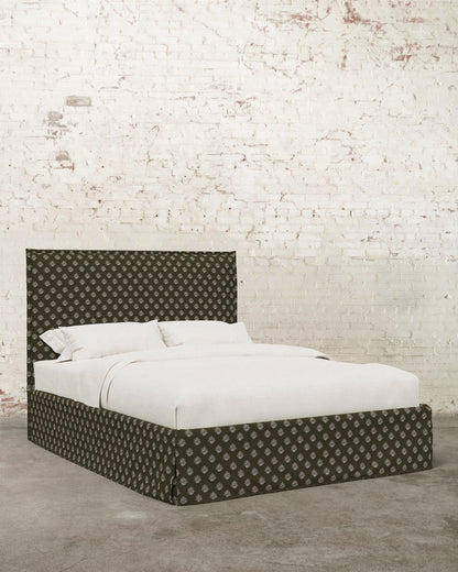 Simone Specialty Slipcover Bed