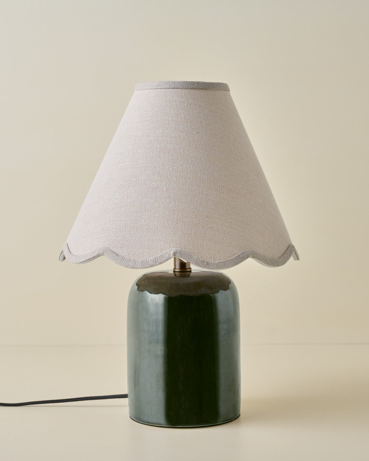 Farrah Table Lamp - Textured Green with Natural Linen Scallop Shade