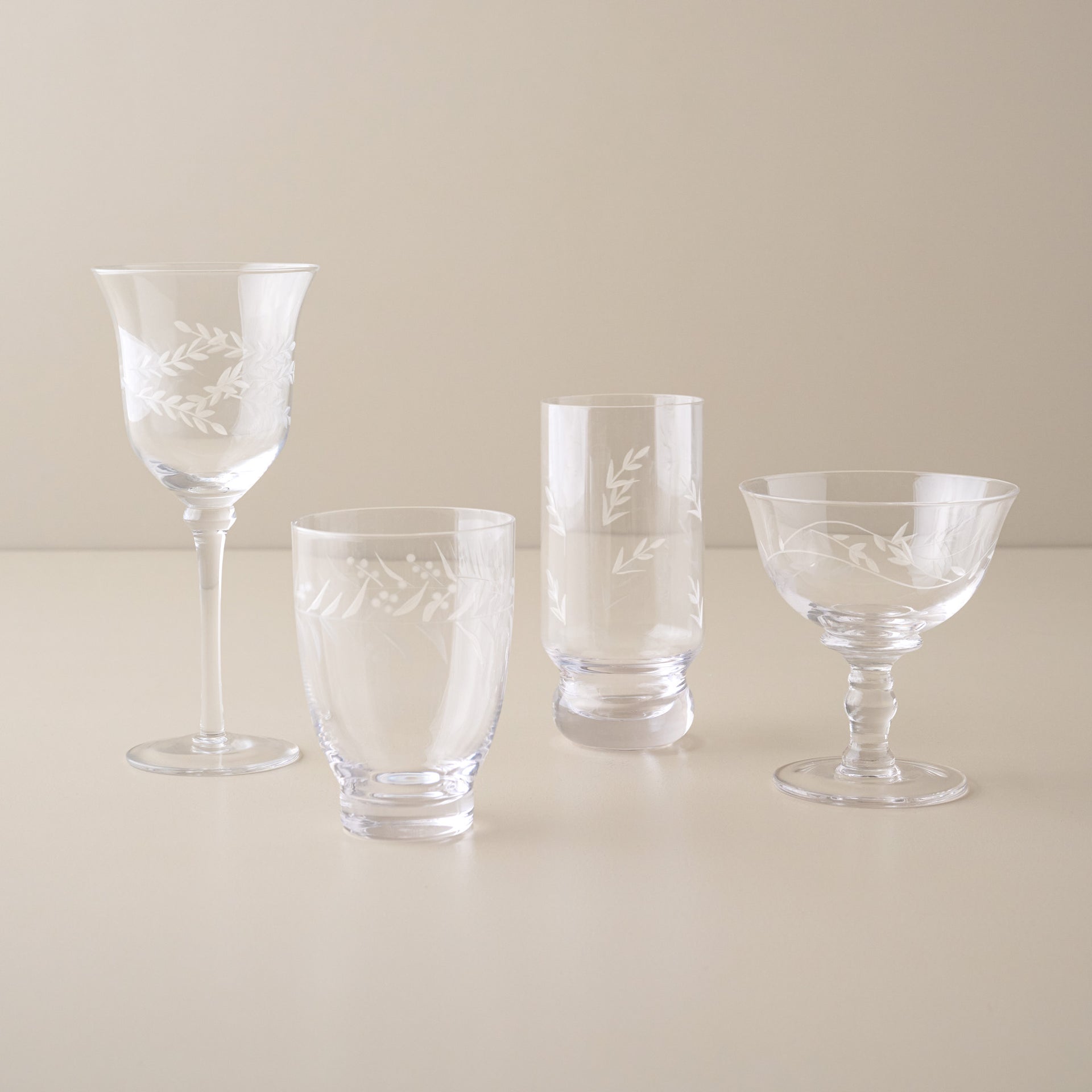 Vintage-Inspired Etched Glass Drinkware Bundle – Magnolia