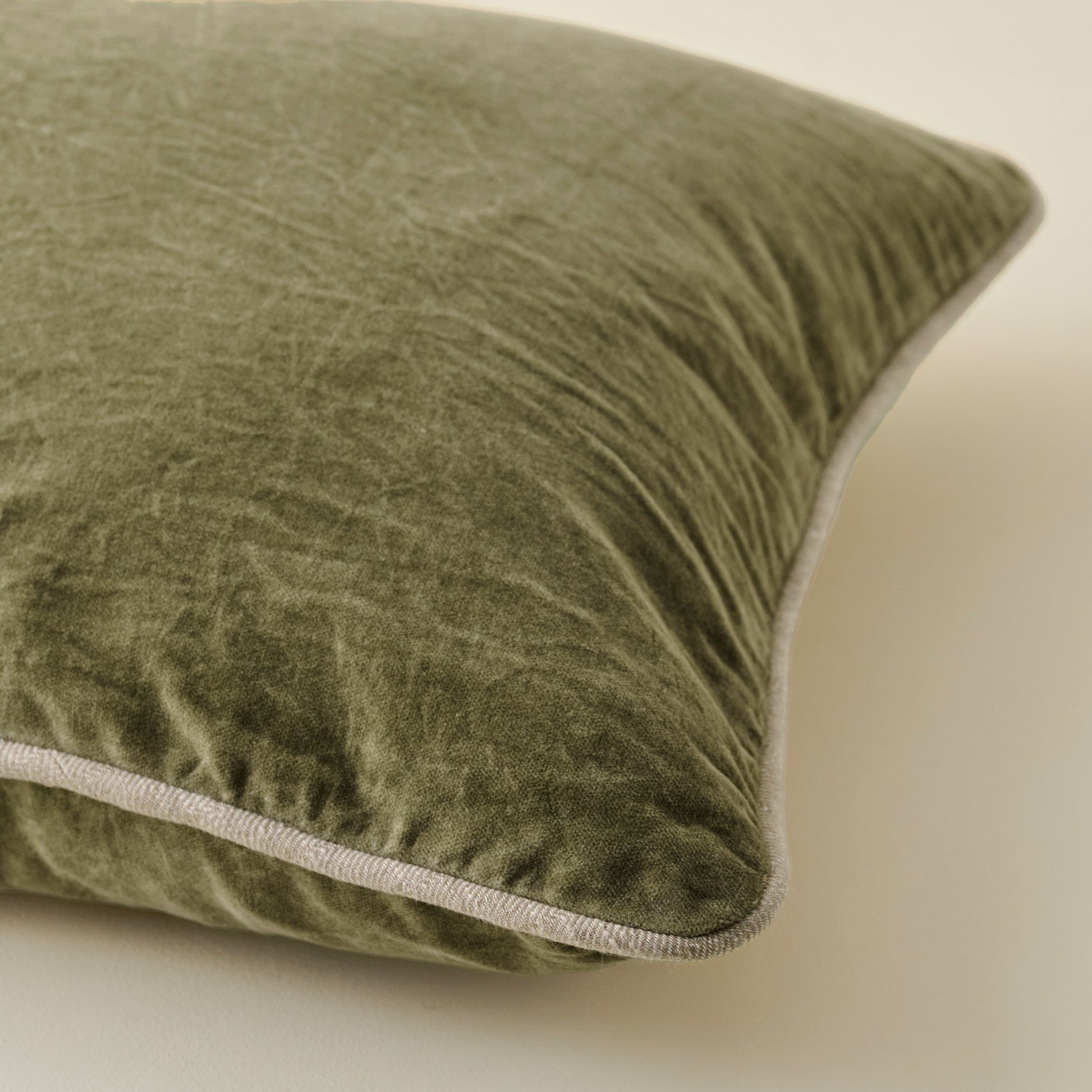 Heirloom Velvet Pillow - Moss corner up close