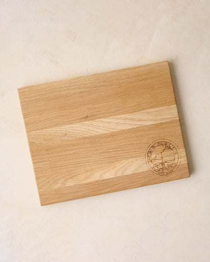 Magnolia Seal Cutting Board