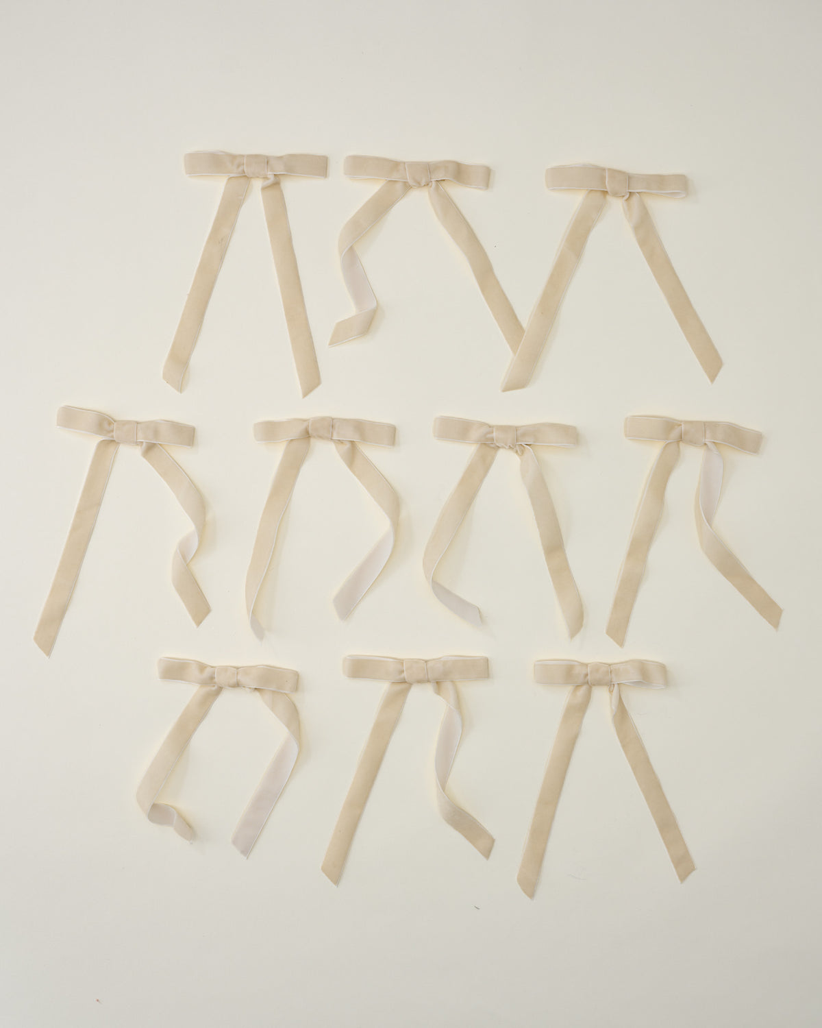 Velvet Bow Ornament Clip, Set of 10