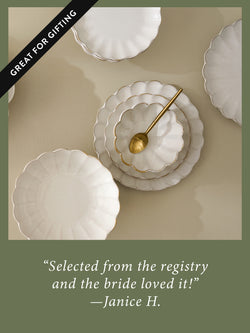 Registry Essentials Scalloped Plates