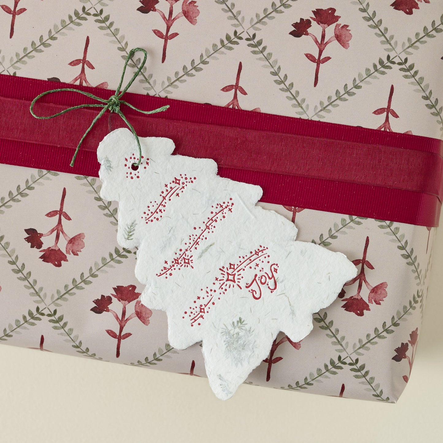 Deckled Tree Gift Tag Set on a gift