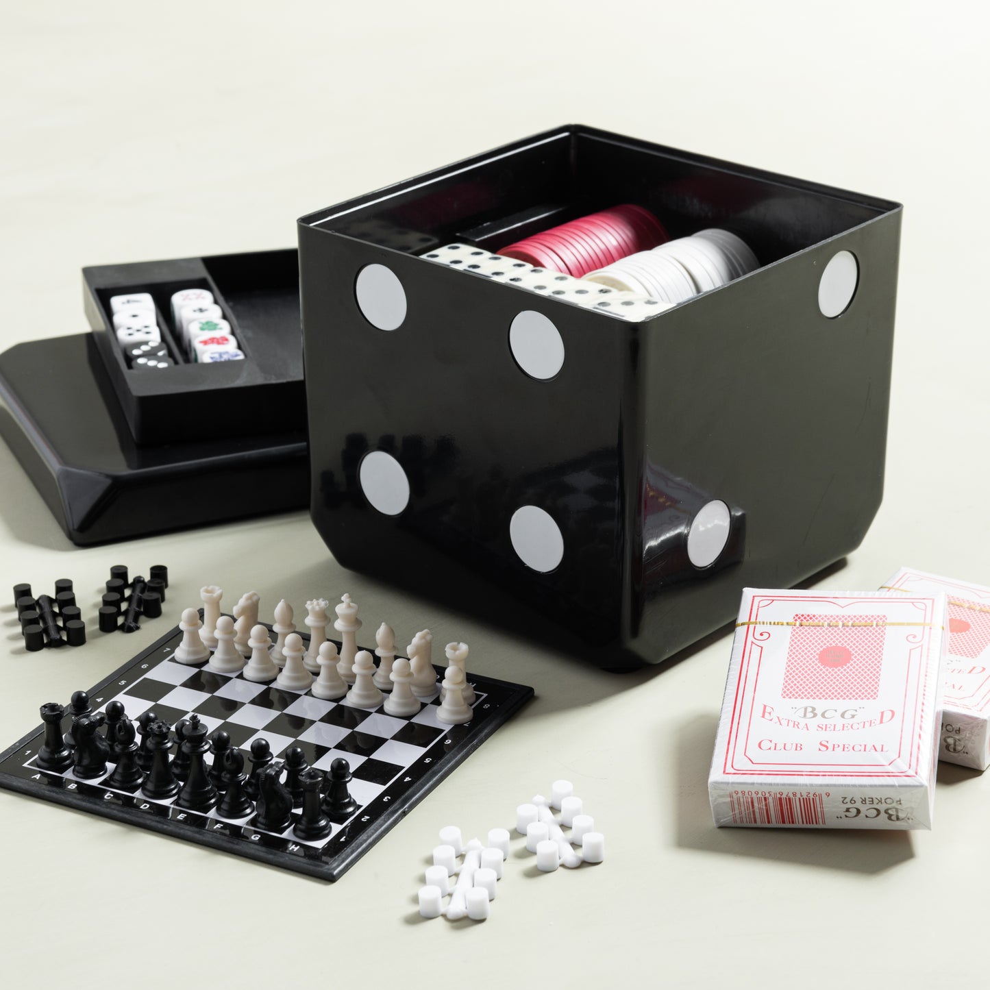 6 in 1 Dice Game
