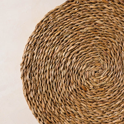 Lucian round placemat