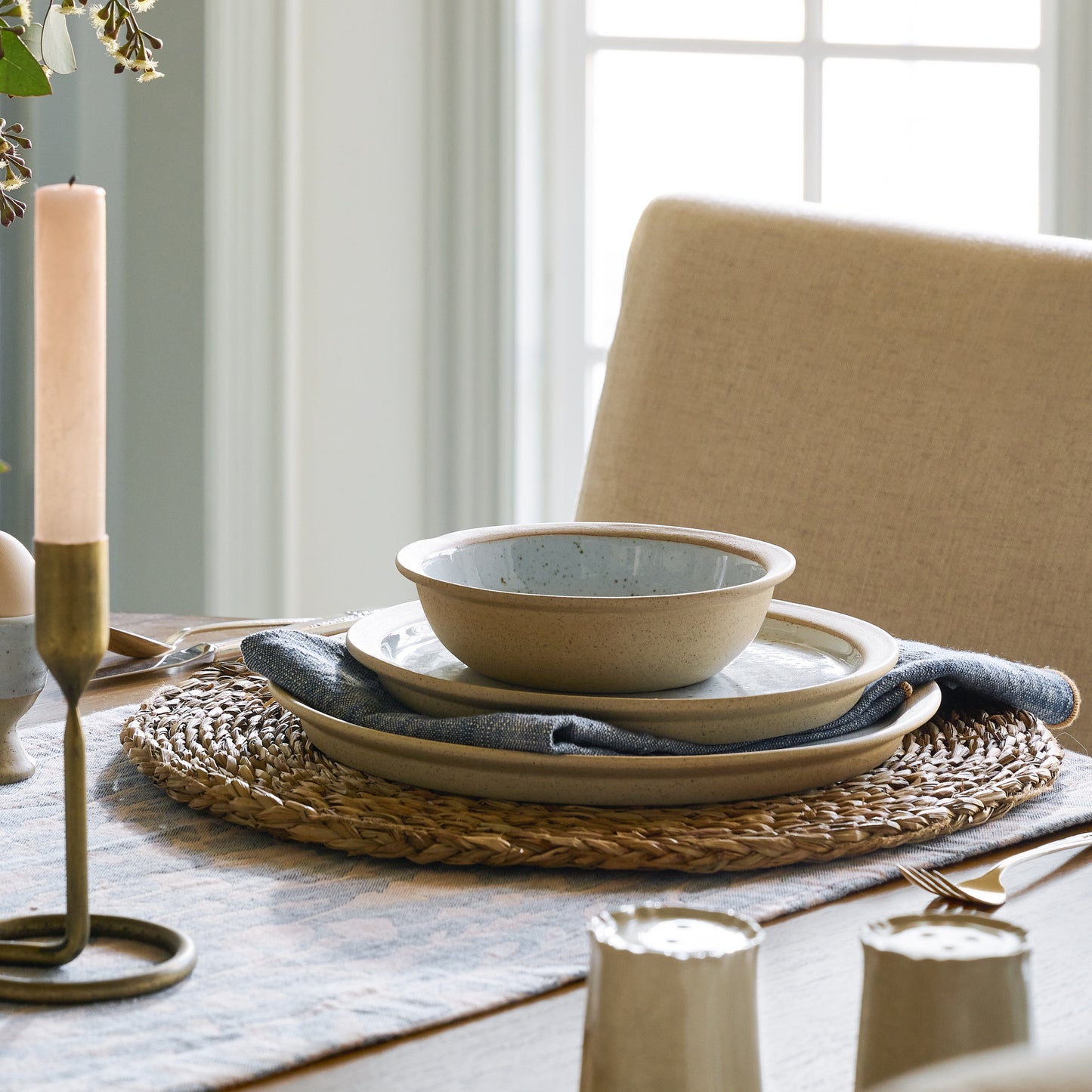Lucian Round Placemat on table
