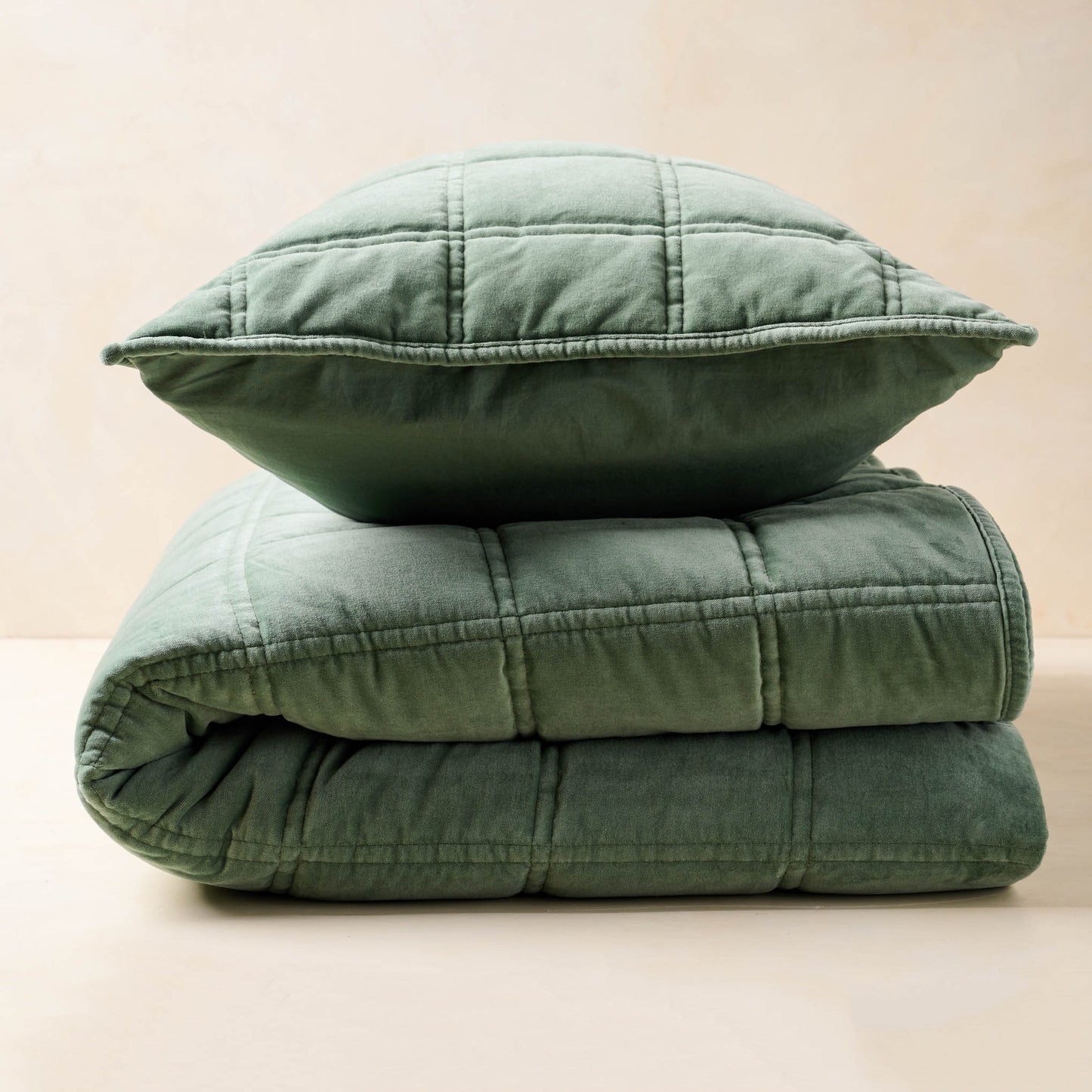 Weekend Velvet Quilt - Dusty Green and matching sham