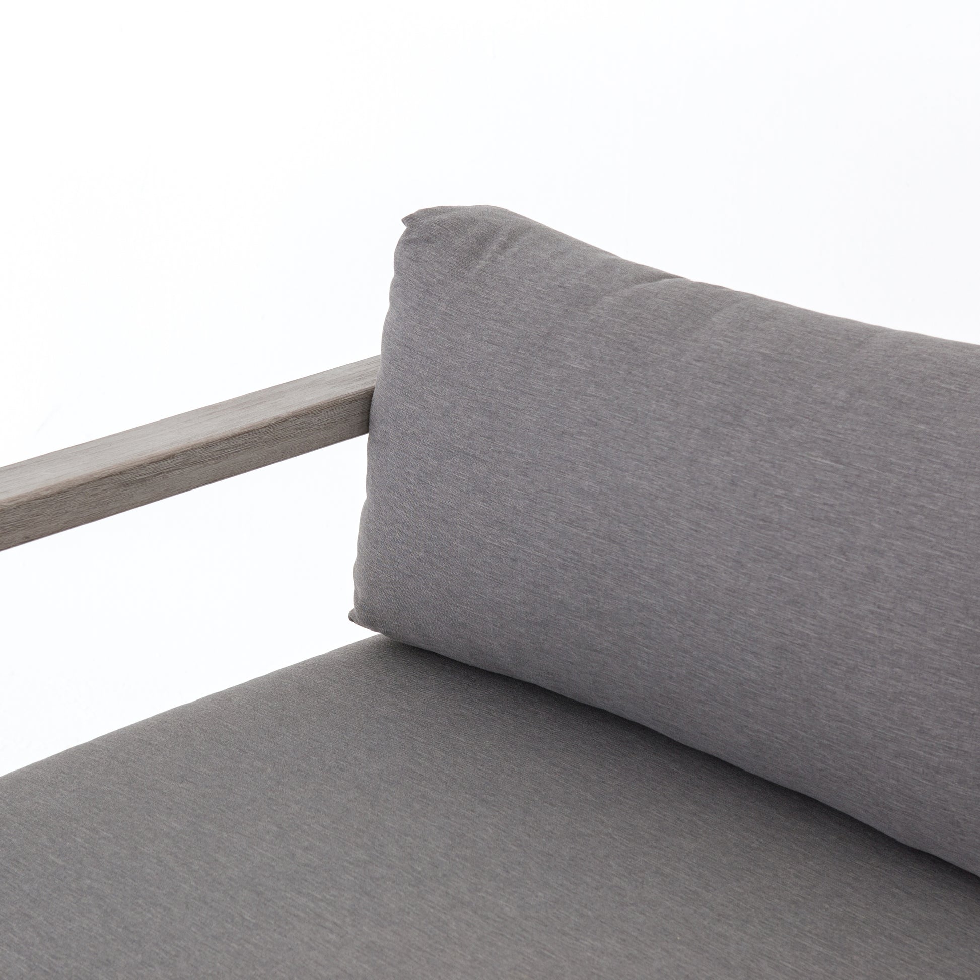 merritt outdoor sofa for magnolia