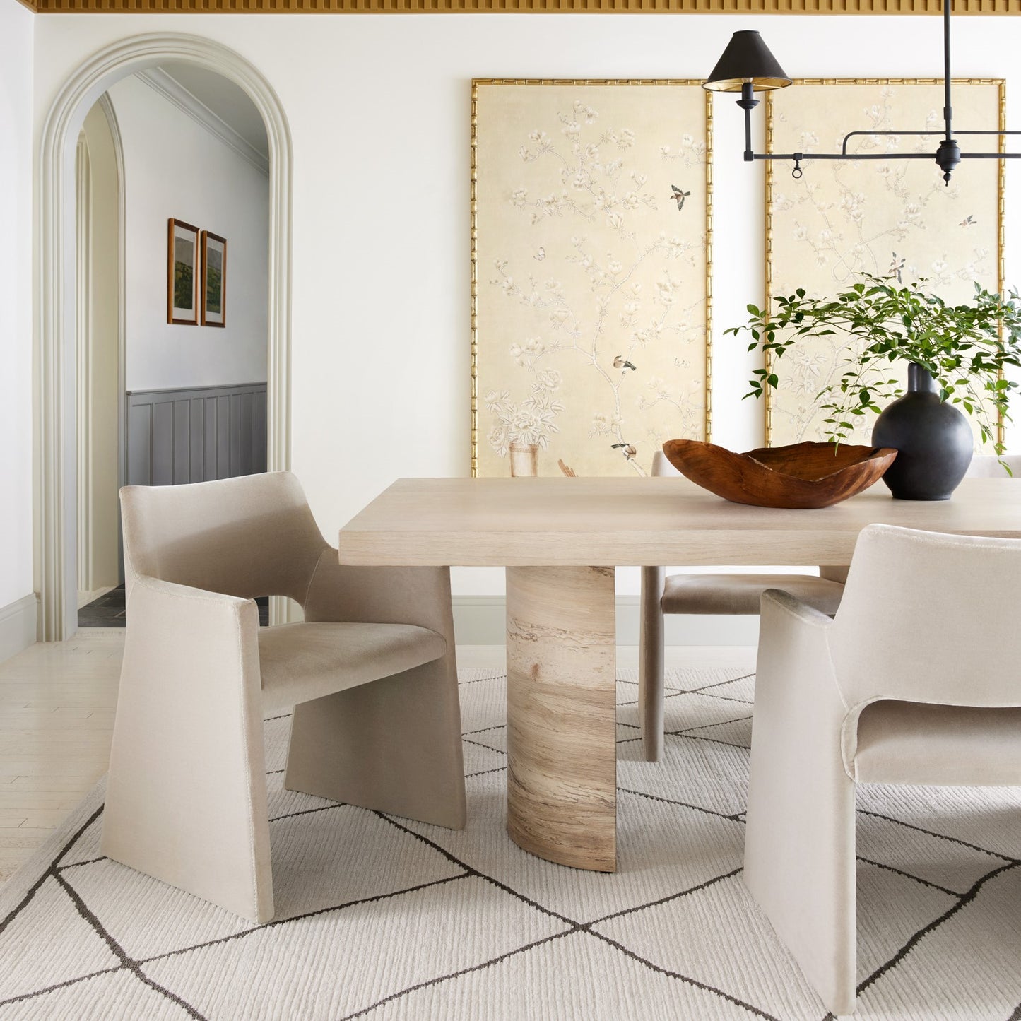Logan Ivory Charcoal Rug