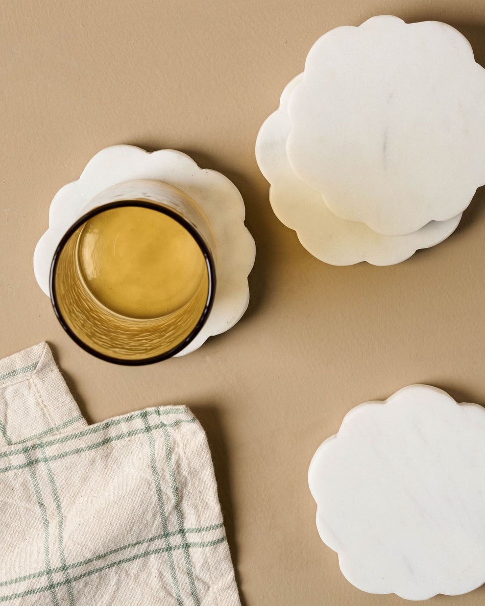 White Marble Scalloped Coaster Set – Magnolia