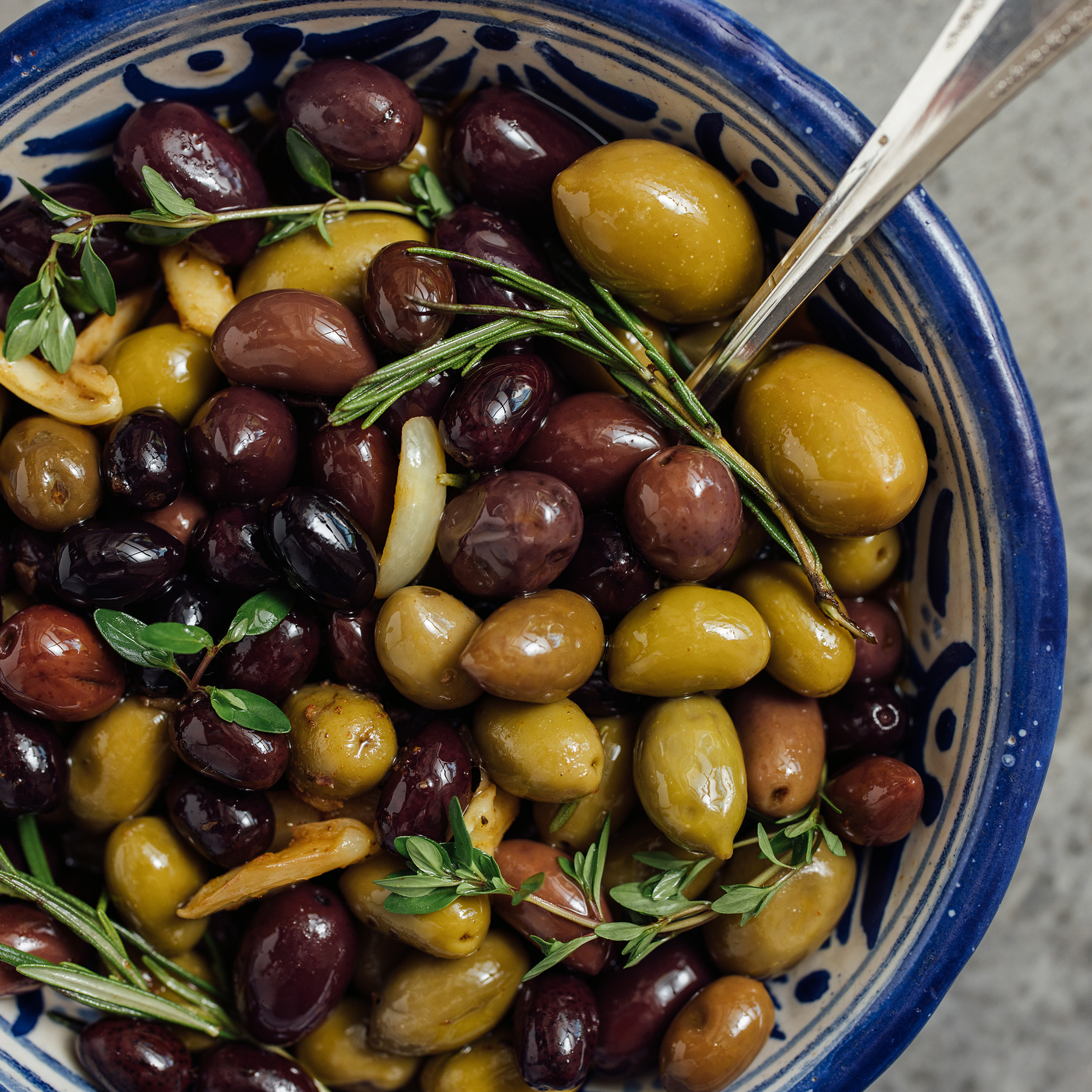 Joanna Gaines' Grandma's Olives (Aceitunas de la Abuela)