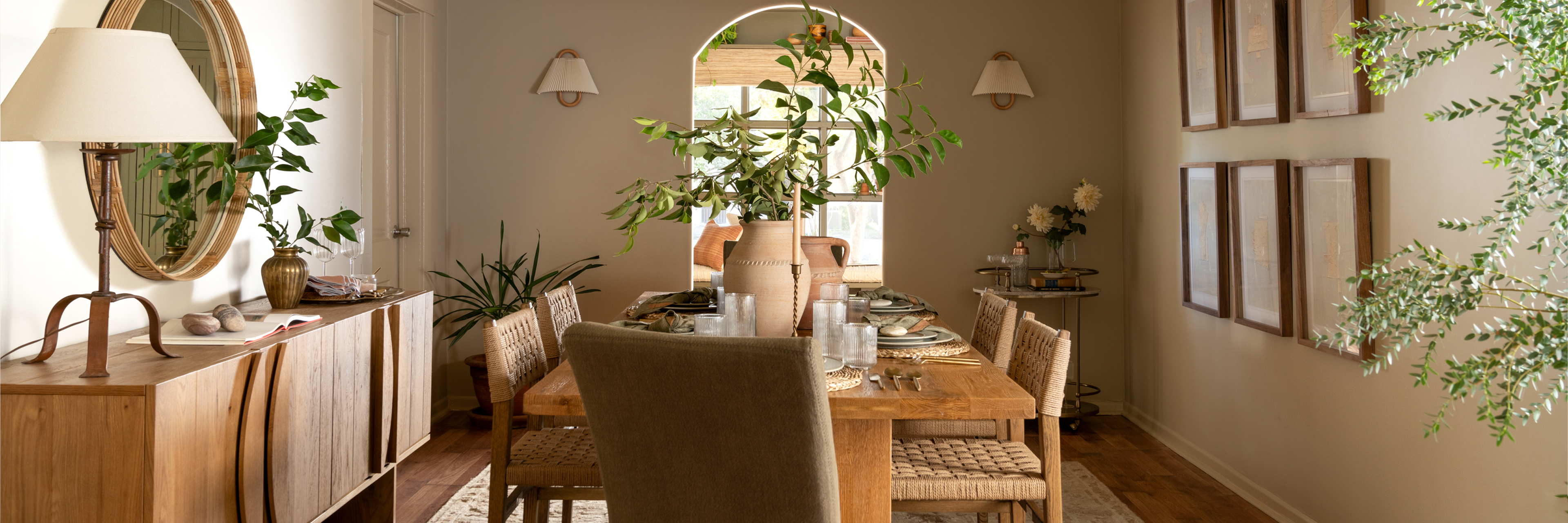 MiniReni-Episode 1:Dining Room - Reveal Header