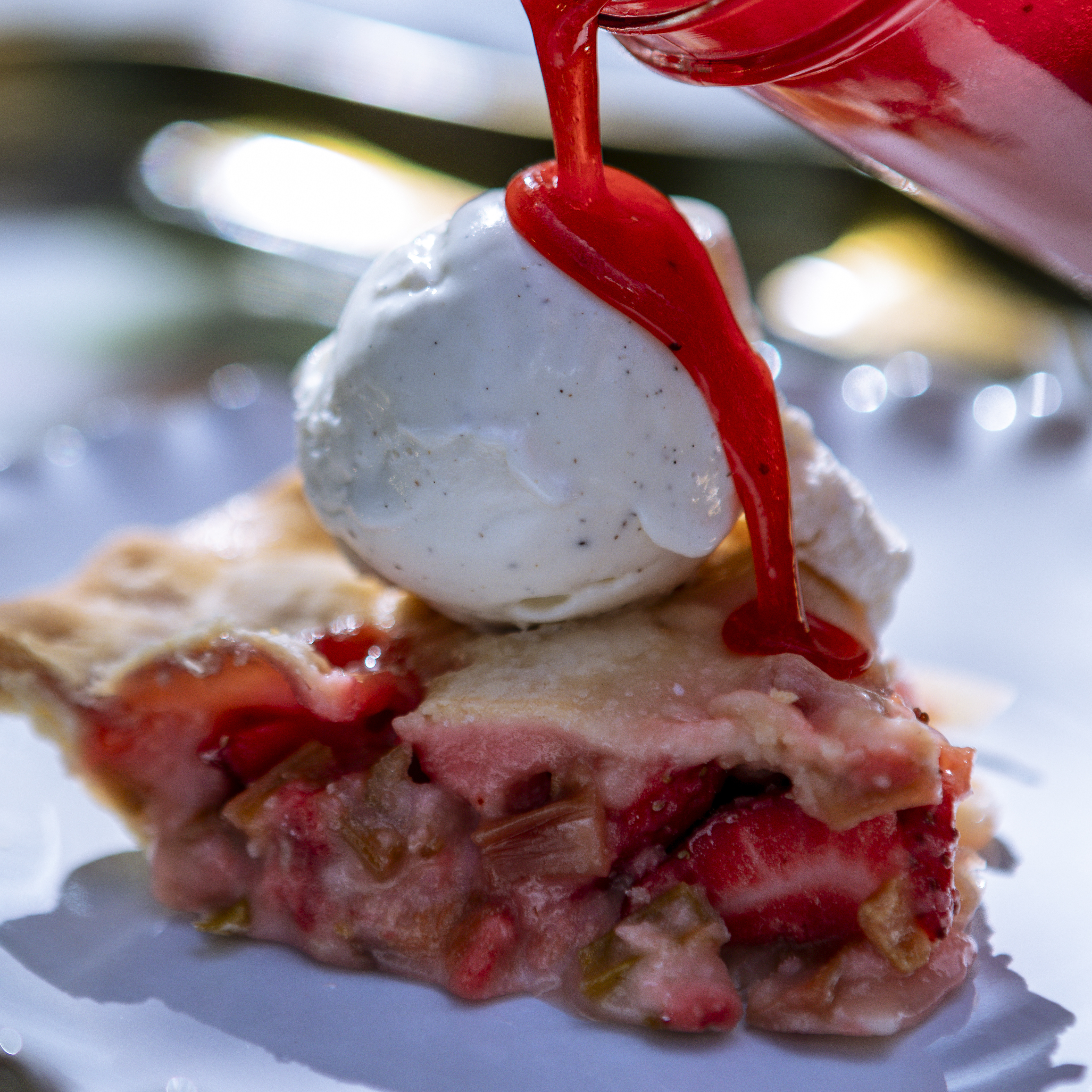 Annie Starke's Strawberry and Vanilla Sauce