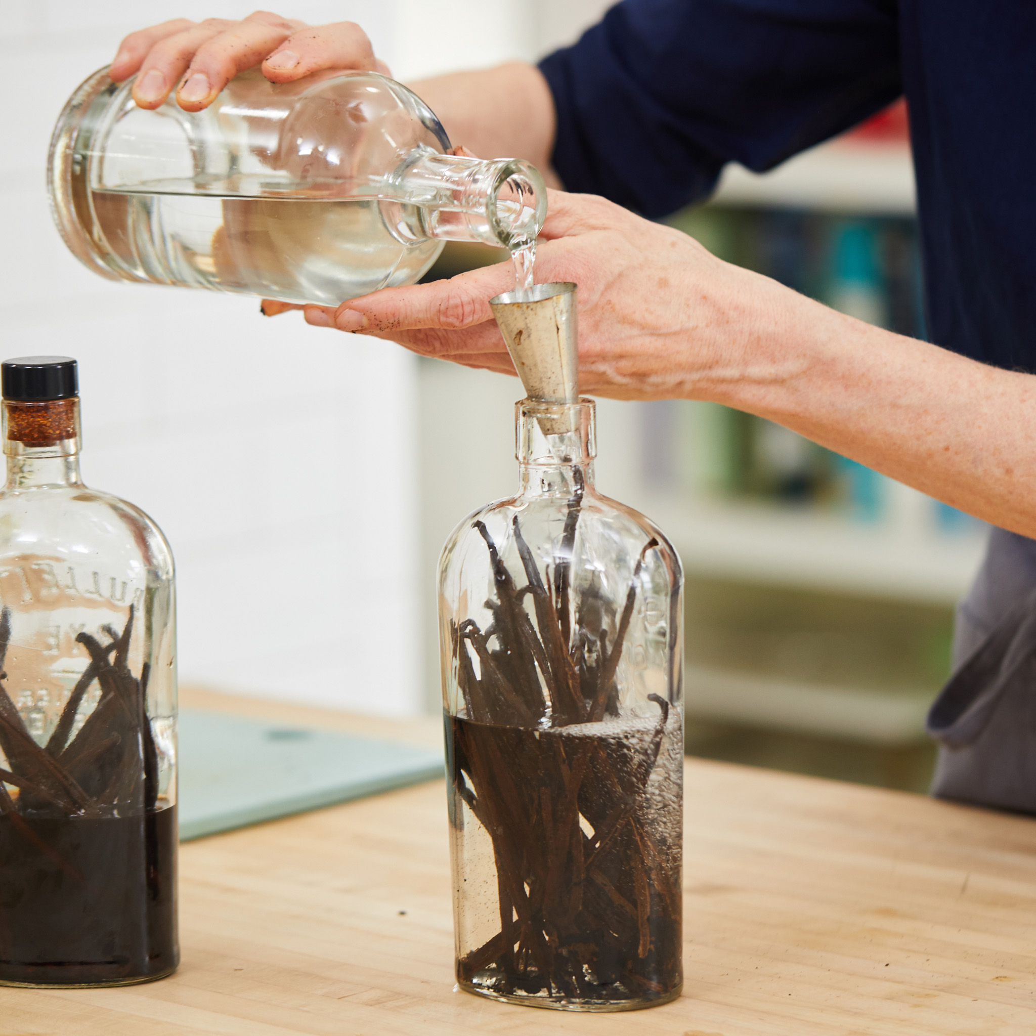 Zoe Francois's Homemade Vanilla Extract