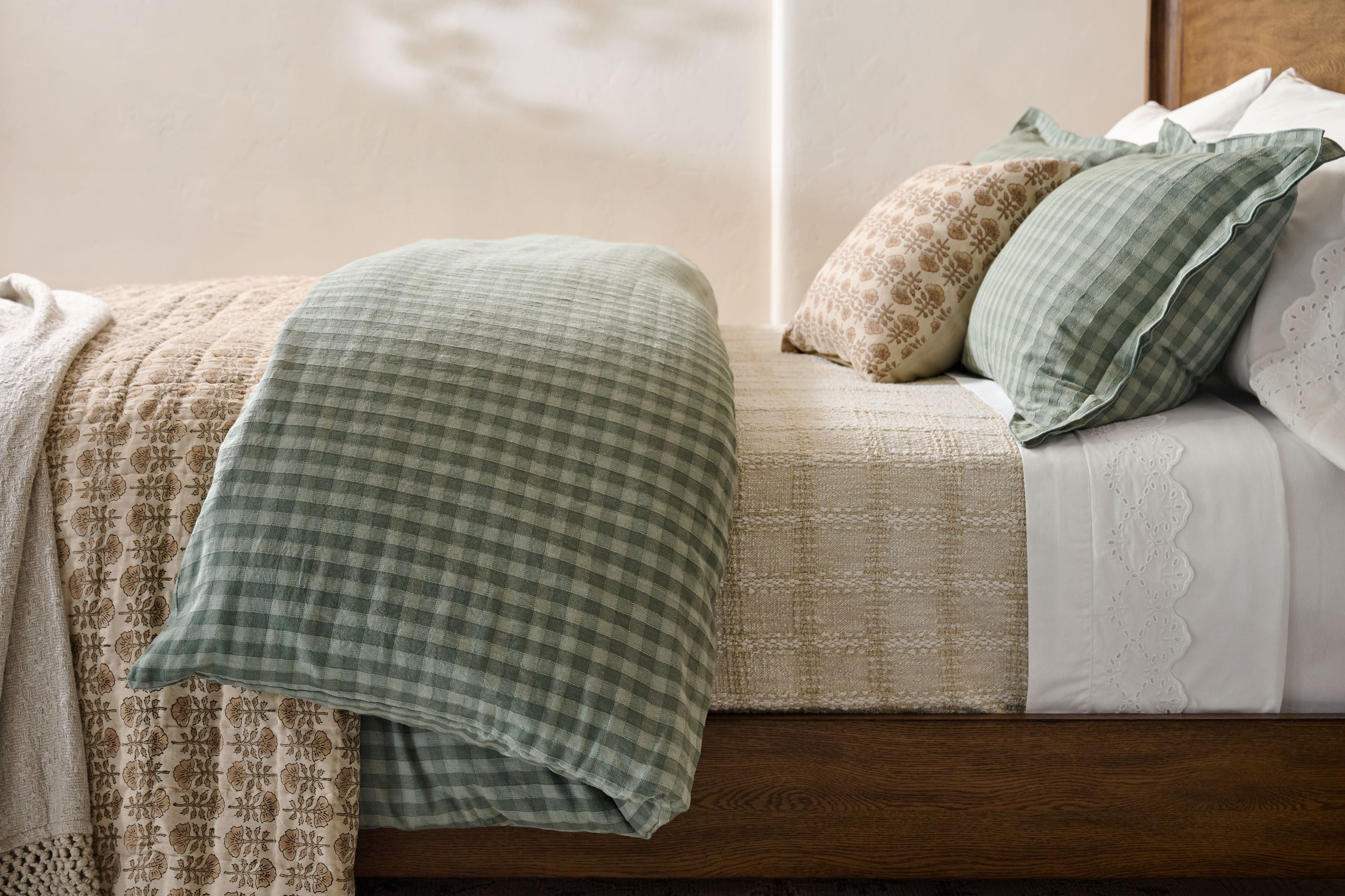 Bedding: Duvets, Sheets & Shams