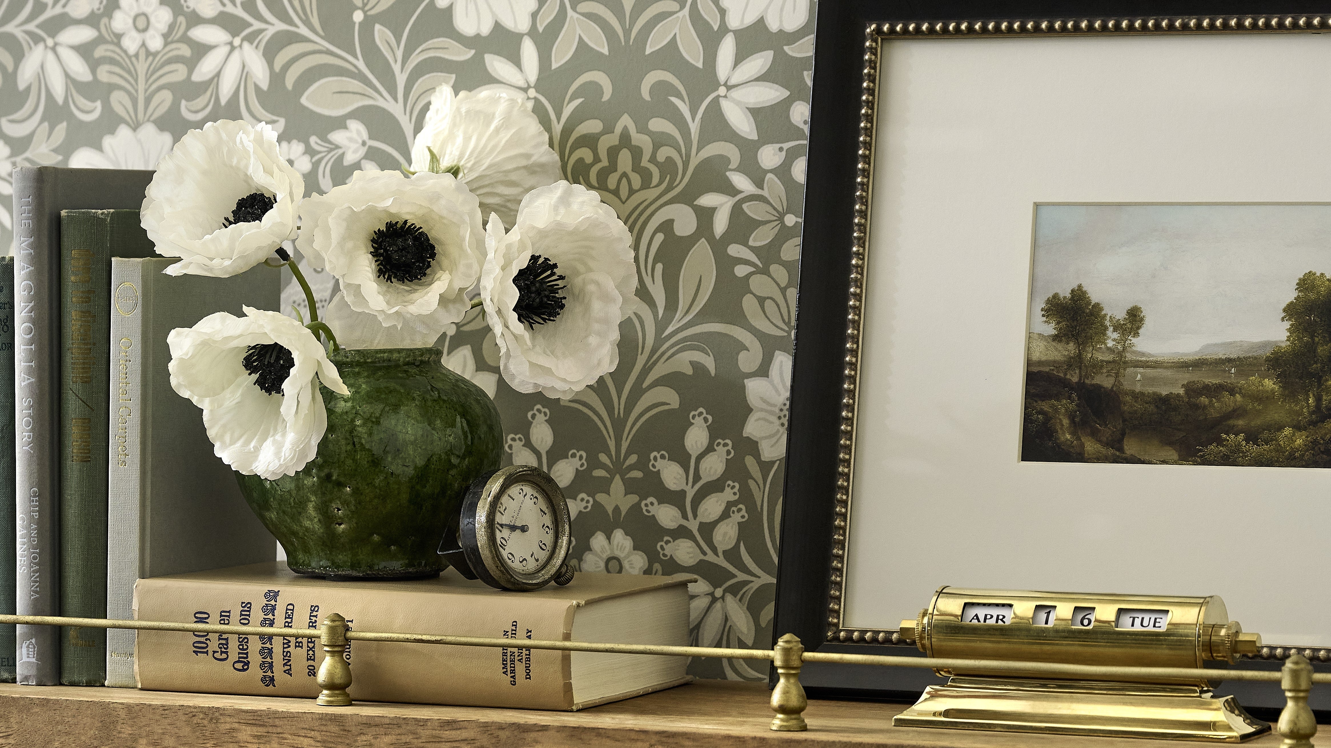 shop decor
