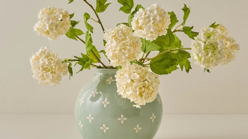 shop floral and vase pairings by jo.  shop jo's favorite vases and florals paired together.