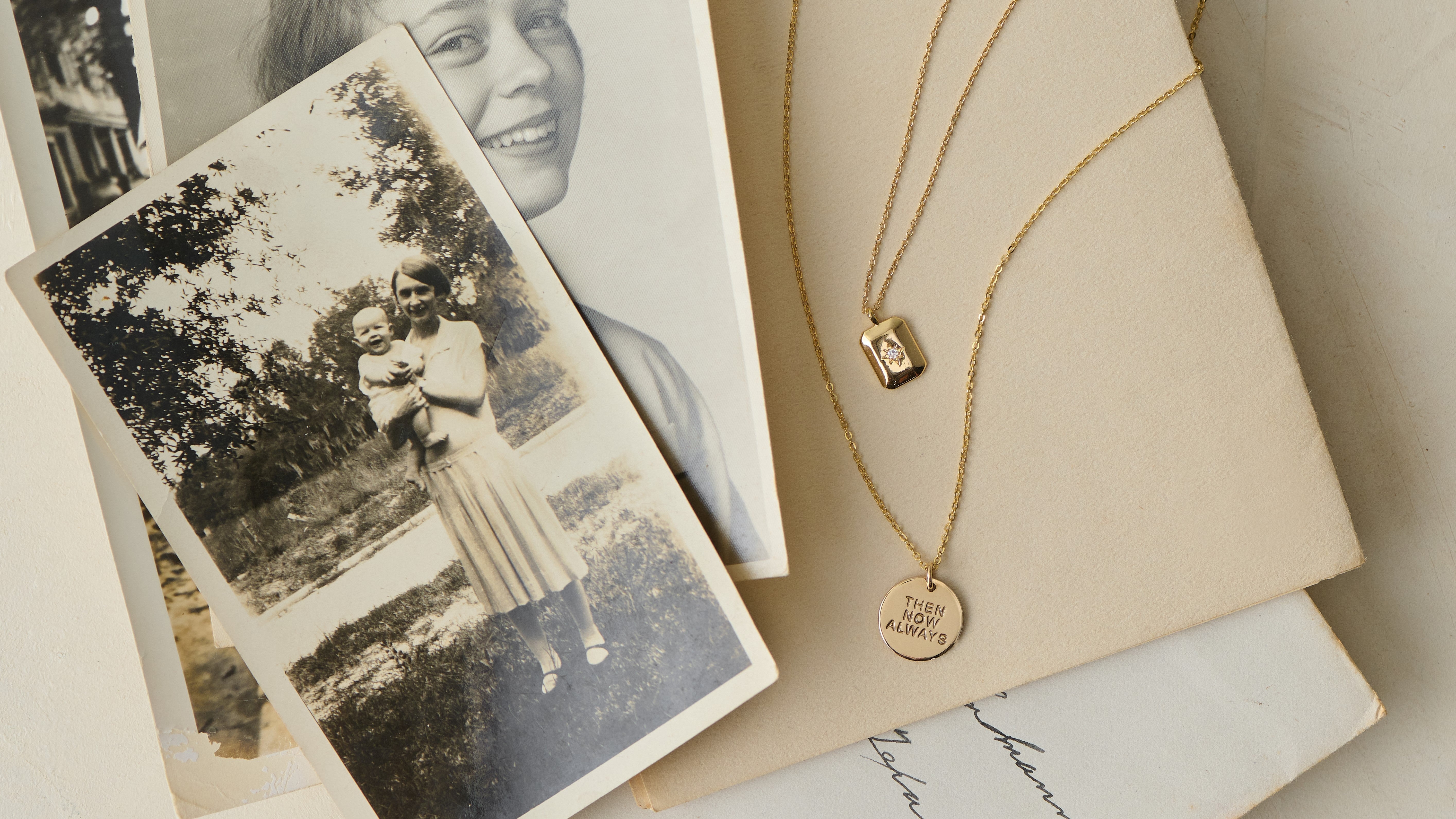 shop mothers day gifts
