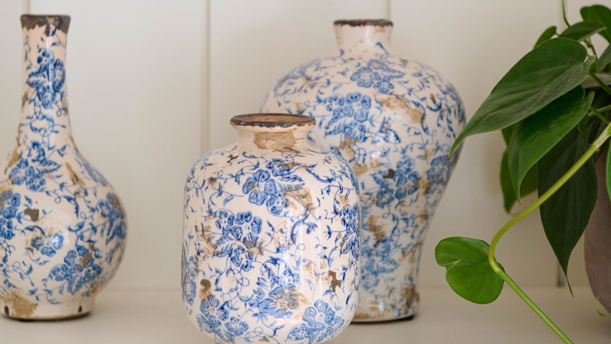 shop vases