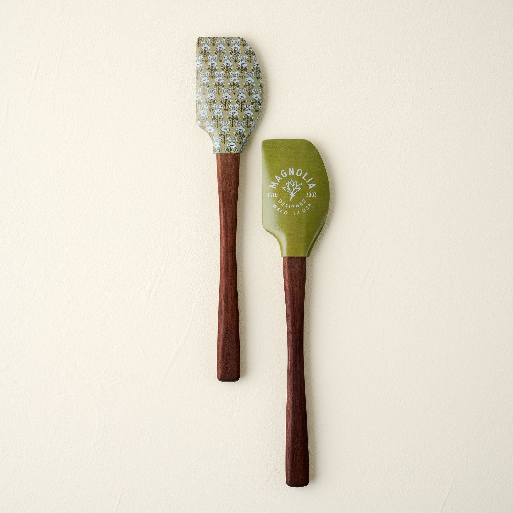 Magnolia Flower Spatula Bundle