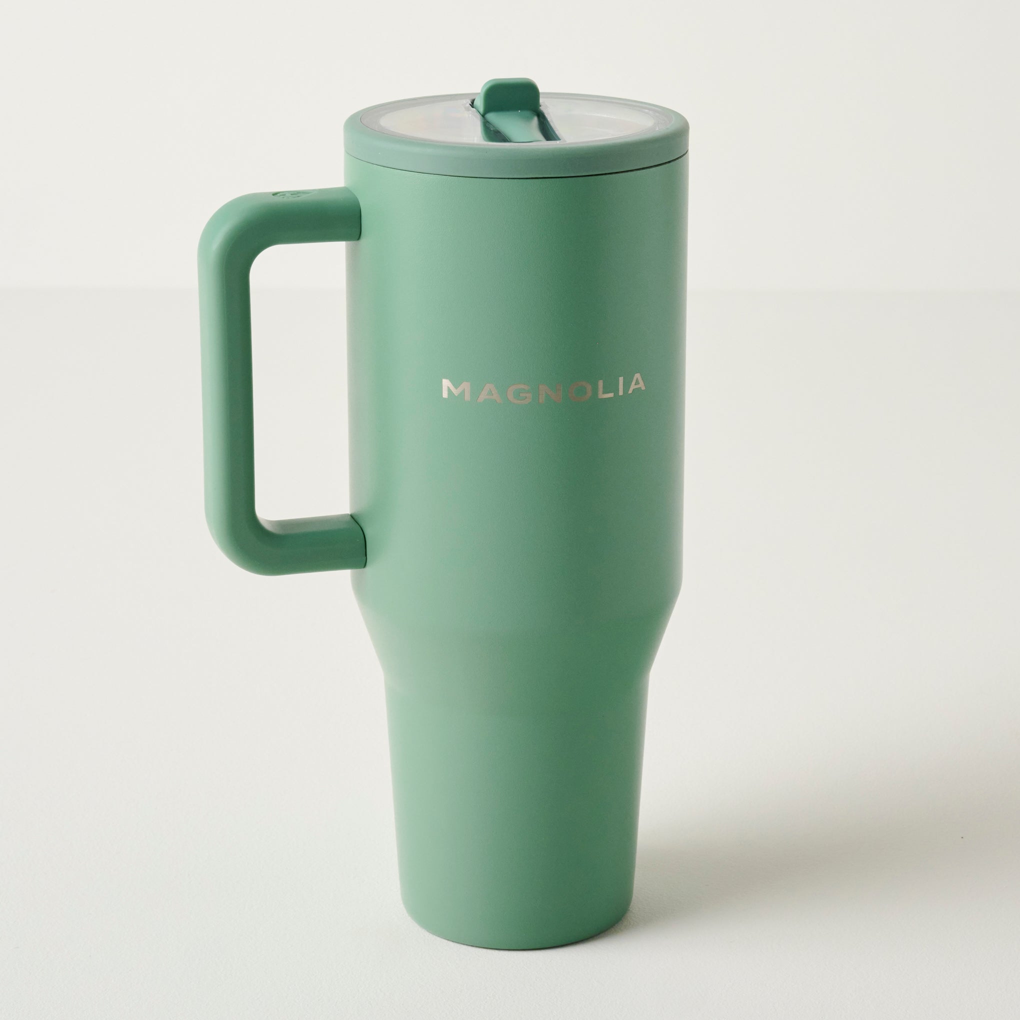 Magnolia Blocked Sage 32oz Traveler