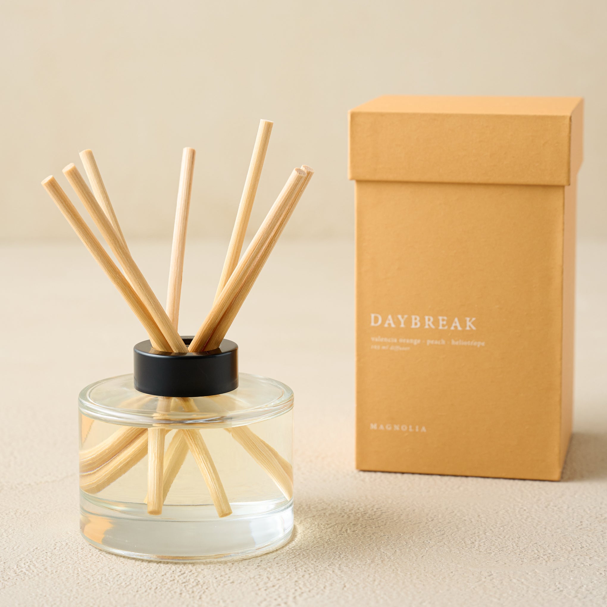 daybreak diffuser with box $38.00