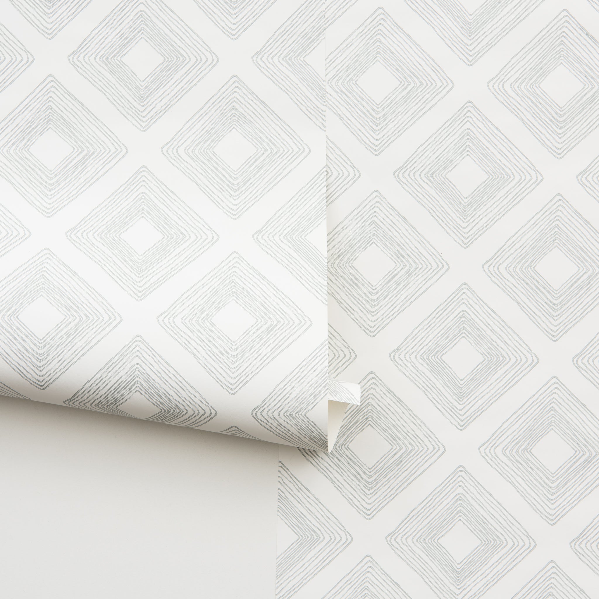 Diamond Sketch Wallpaper eggshell blue