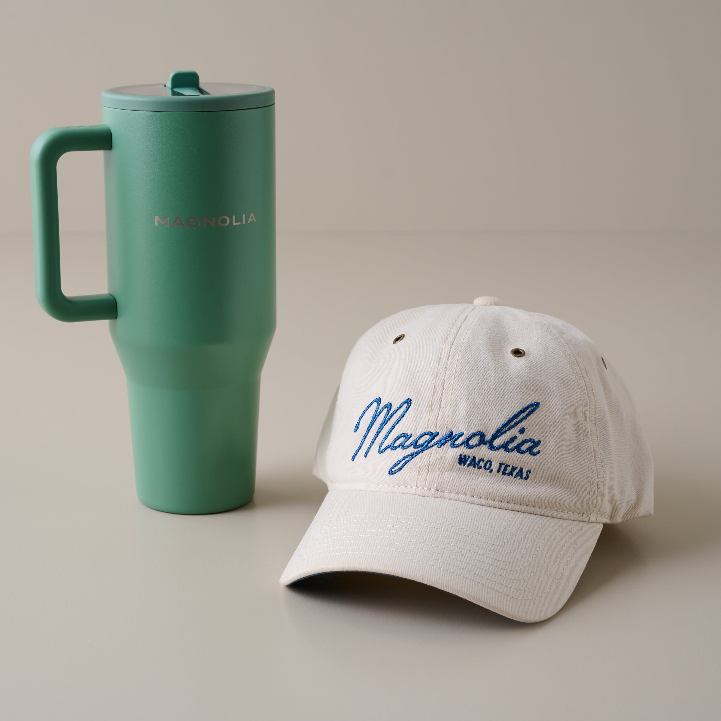 Magnolia Cream Hat and Sage 32oz Traveler Bundle $65.00