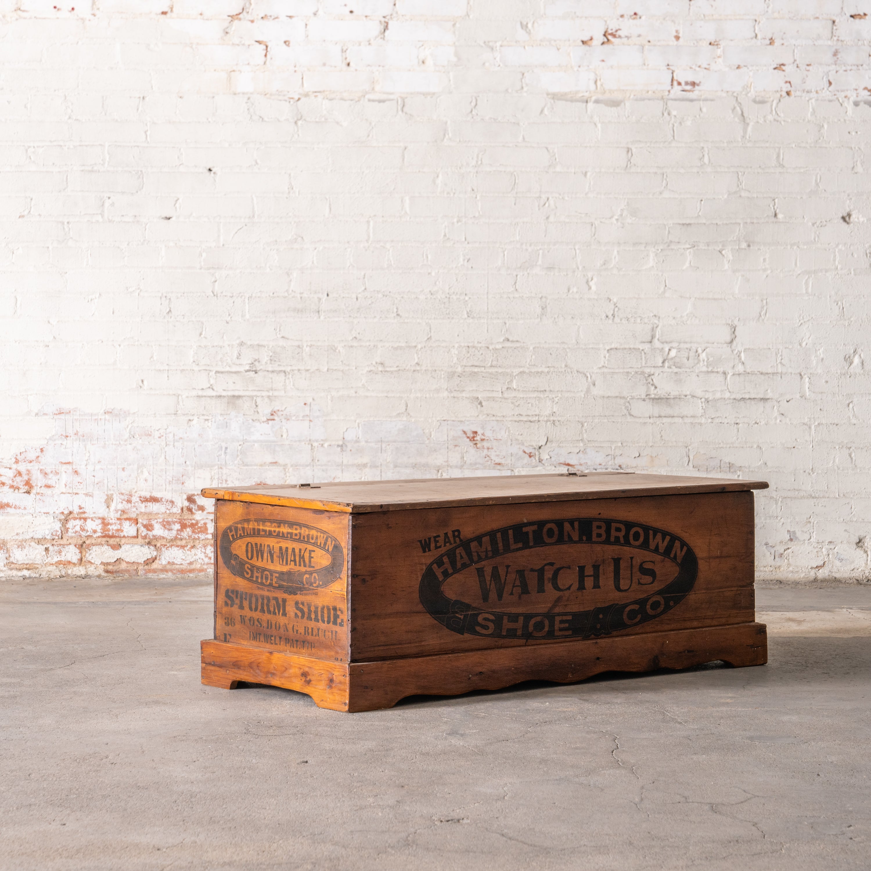 Antique Hamilton Brown Shoe Co. Wooden Trunk