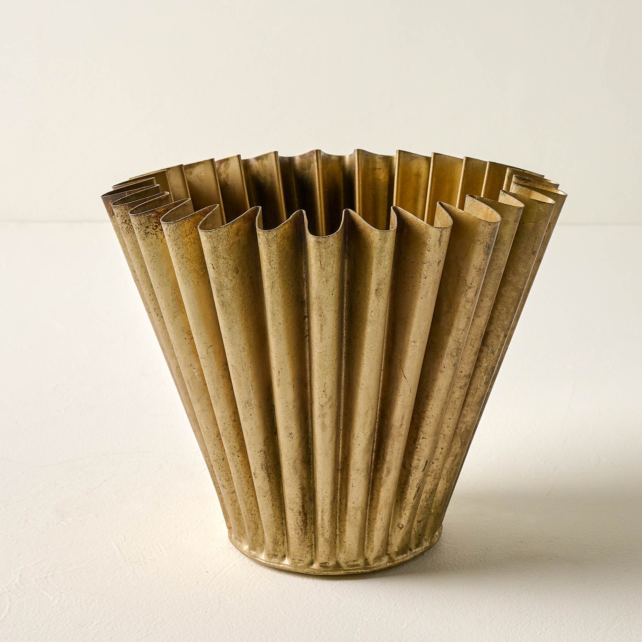 Antique Brass Fluted Planter large size