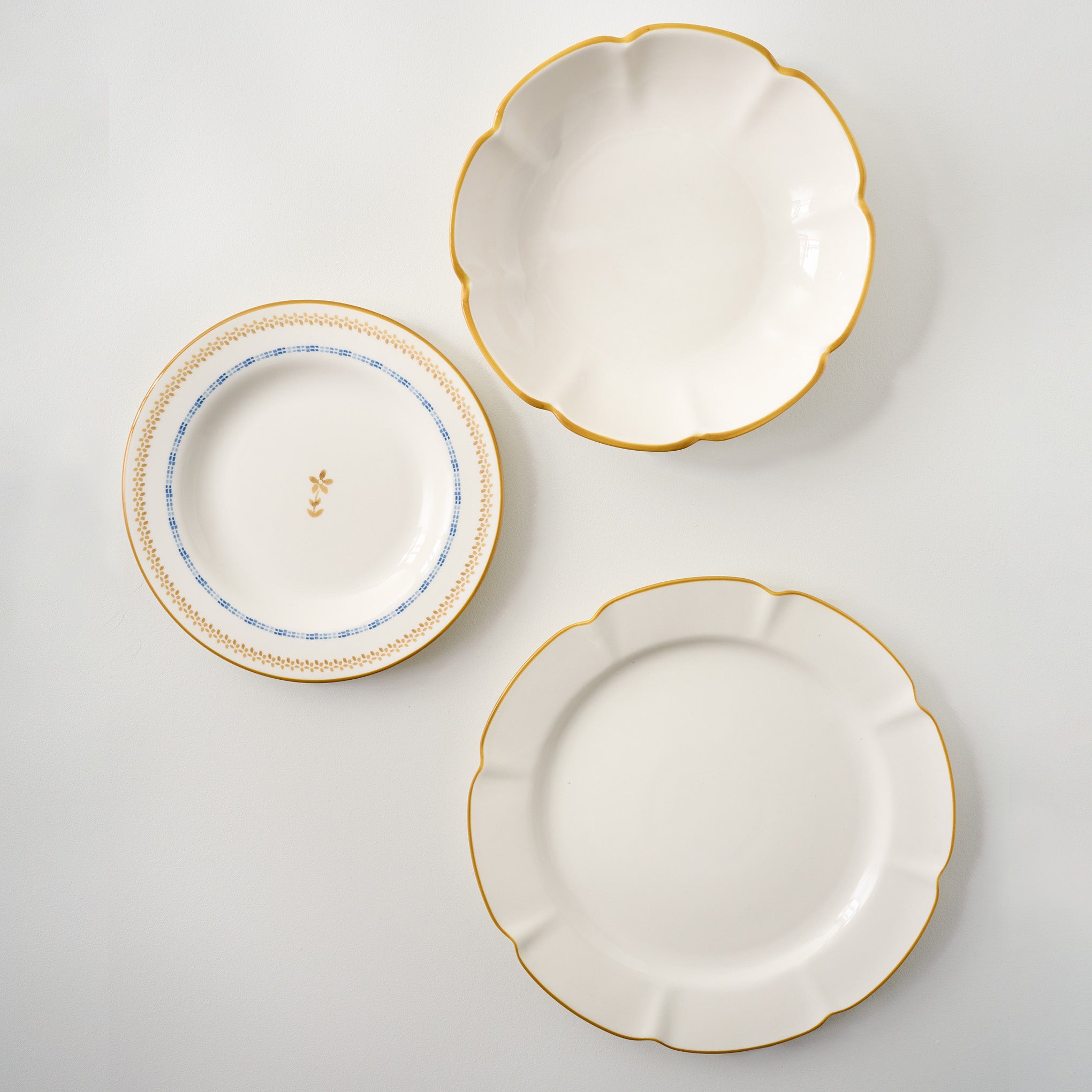 Luna Scalloped 3-Piece Place Setting