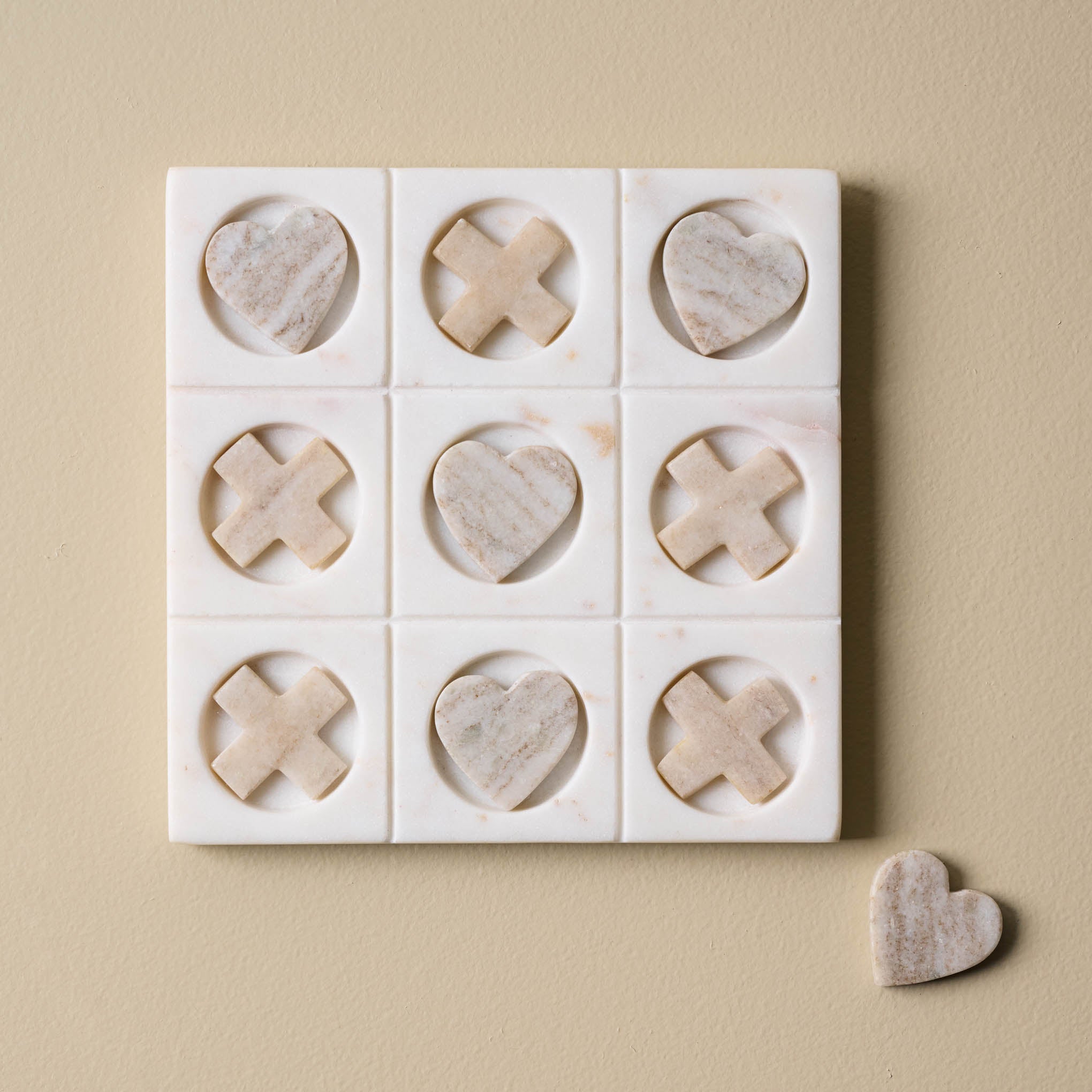 marble heart tic tac toe set